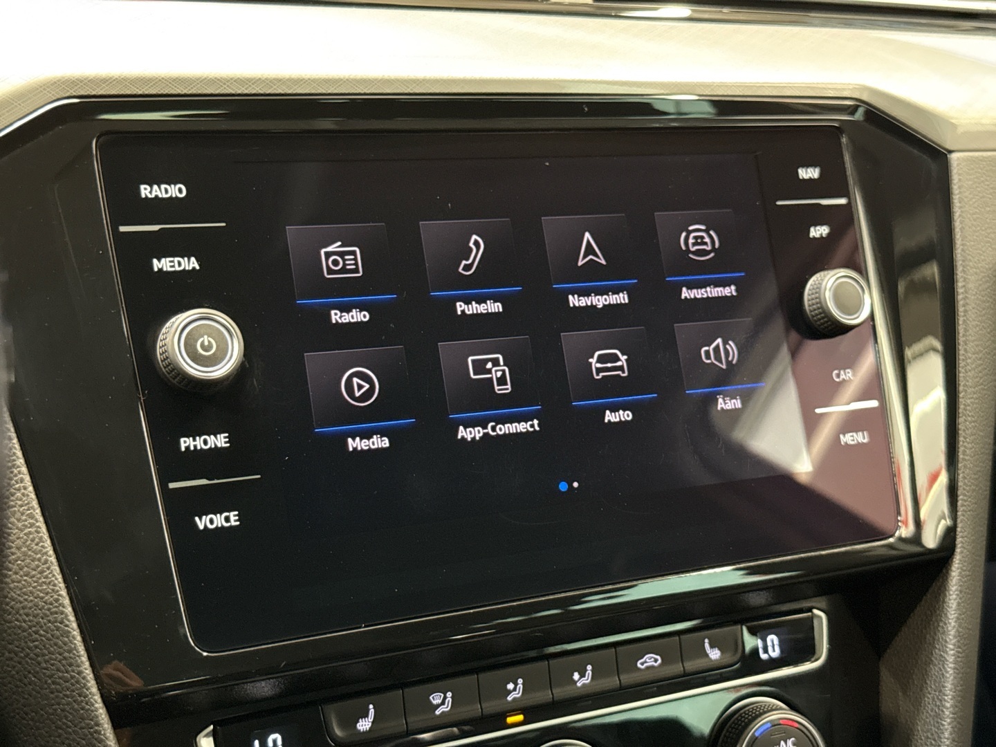 VOLKSWAGEN Passat 2020