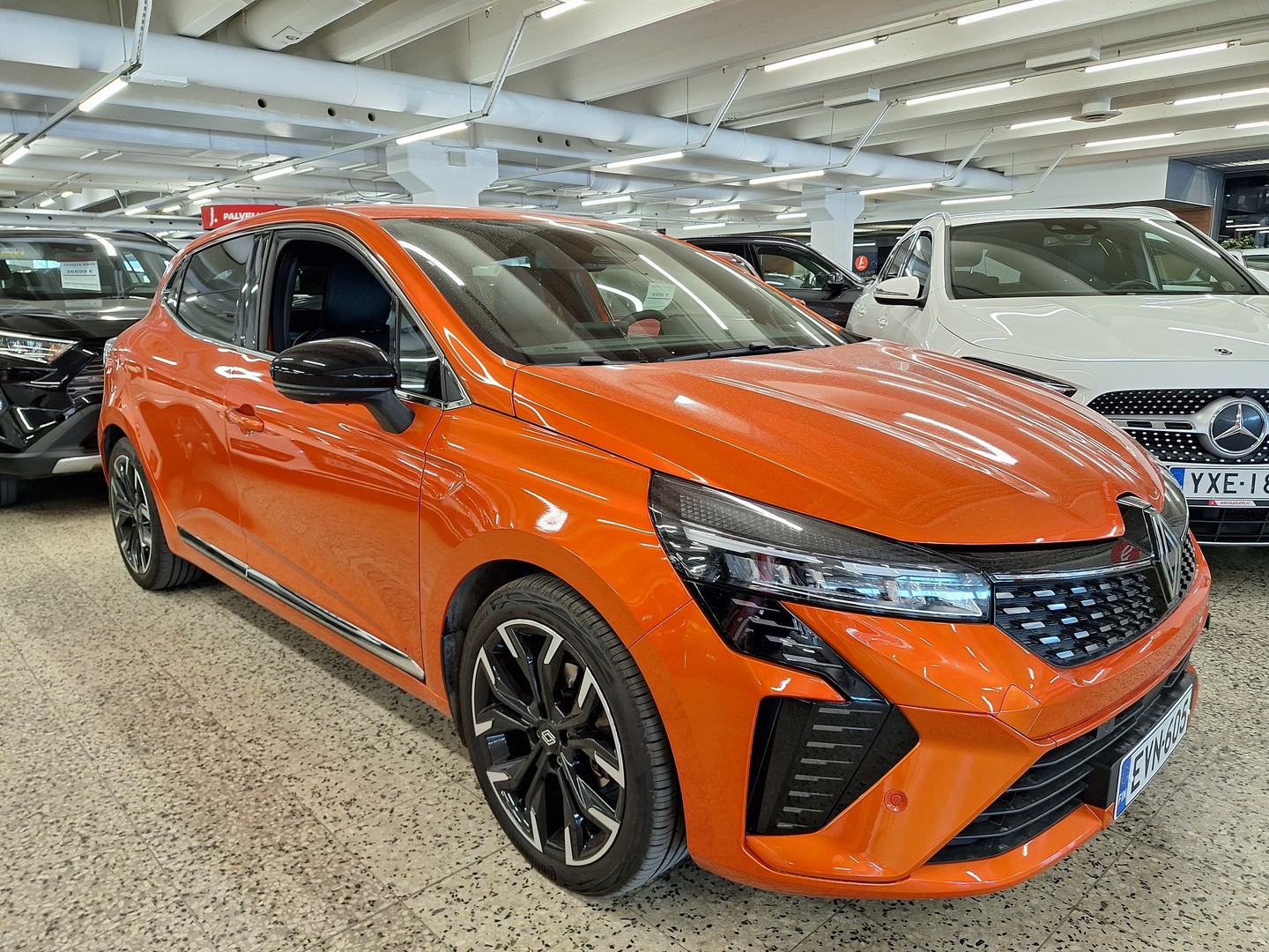 RENAULT Clio 2024