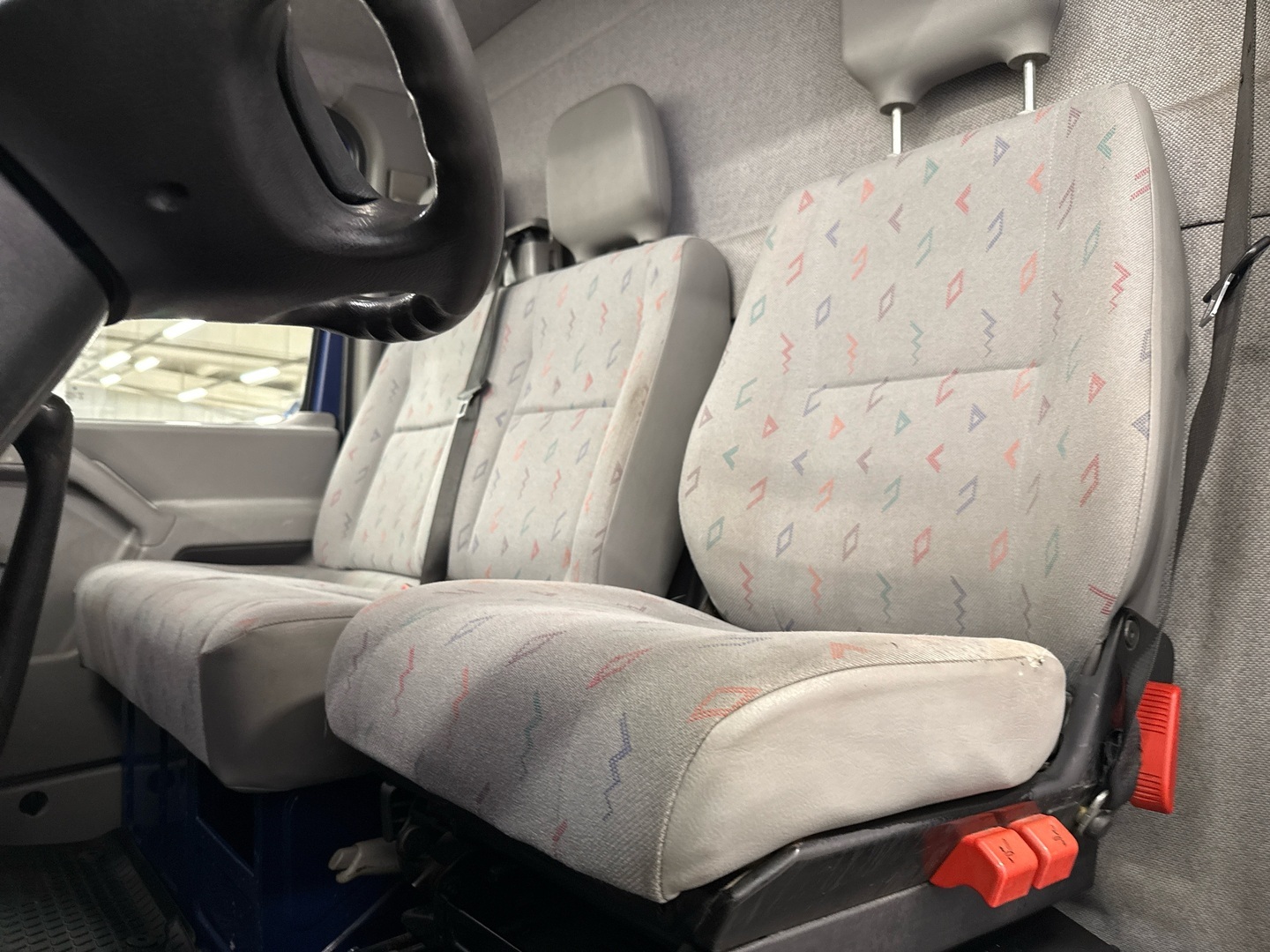 VOLKSWAGEN LT 2001