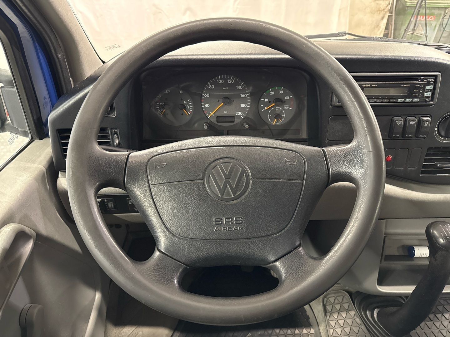 VOLKSWAGEN LT 2001