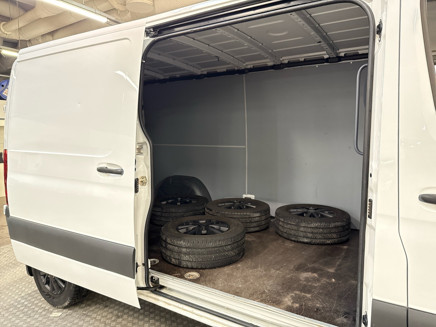 MERCEDES-BENZ Sprinter 2019