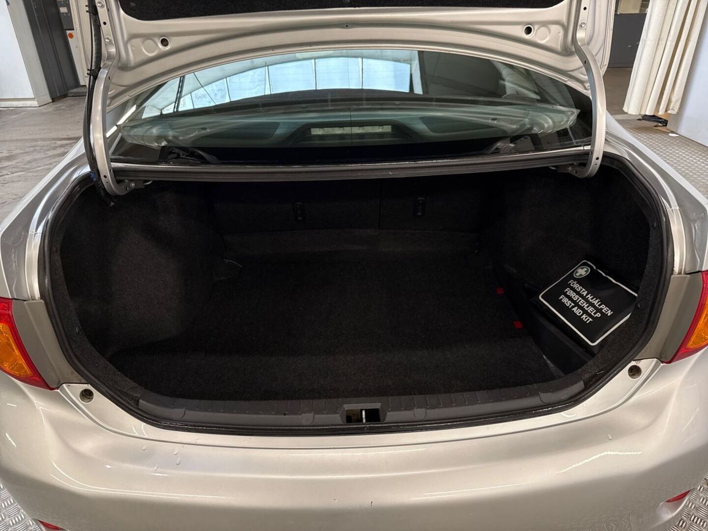 TOYOTA Corolla 2008