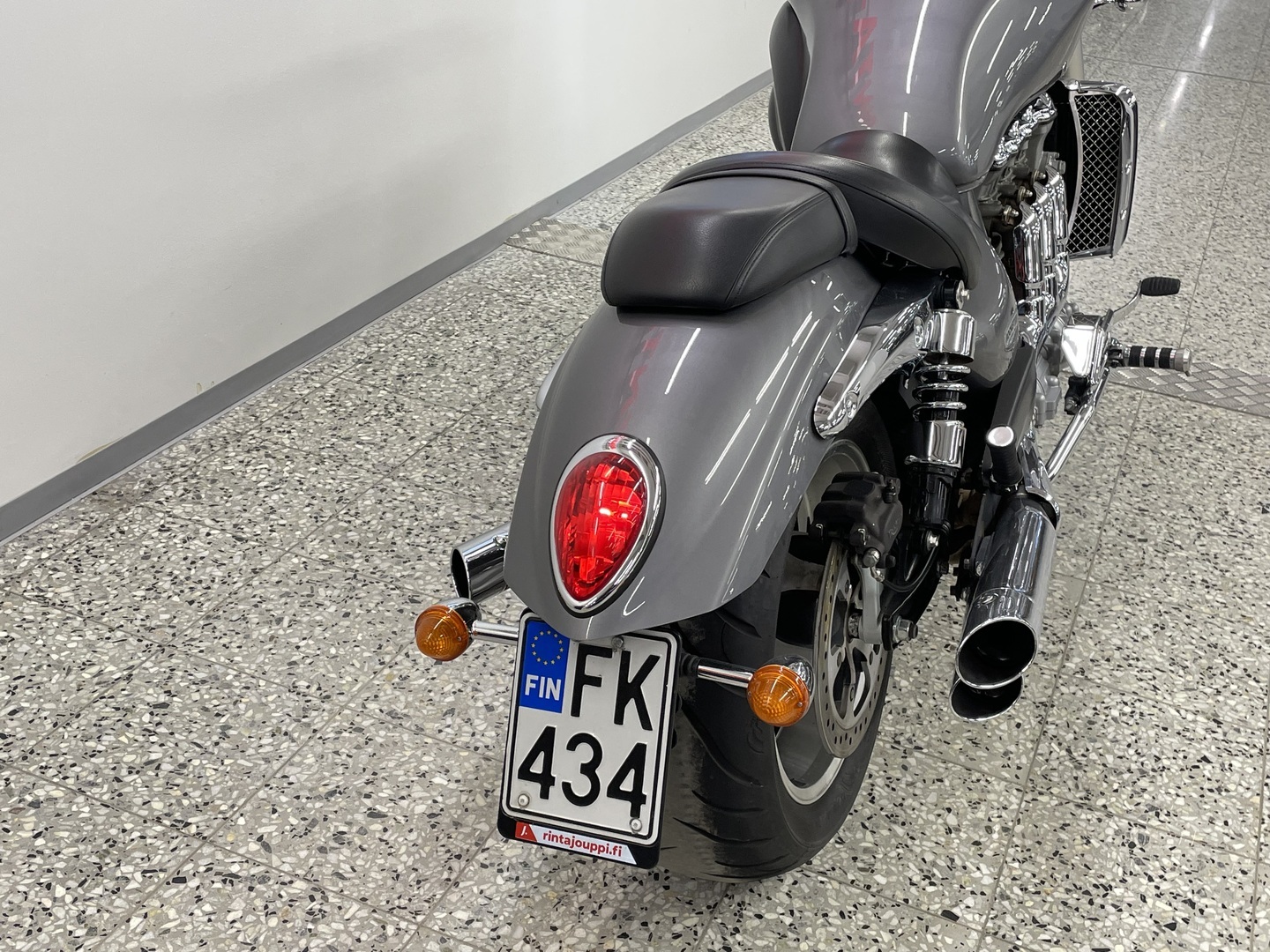 TRIUMPH ROCKET III 2006
