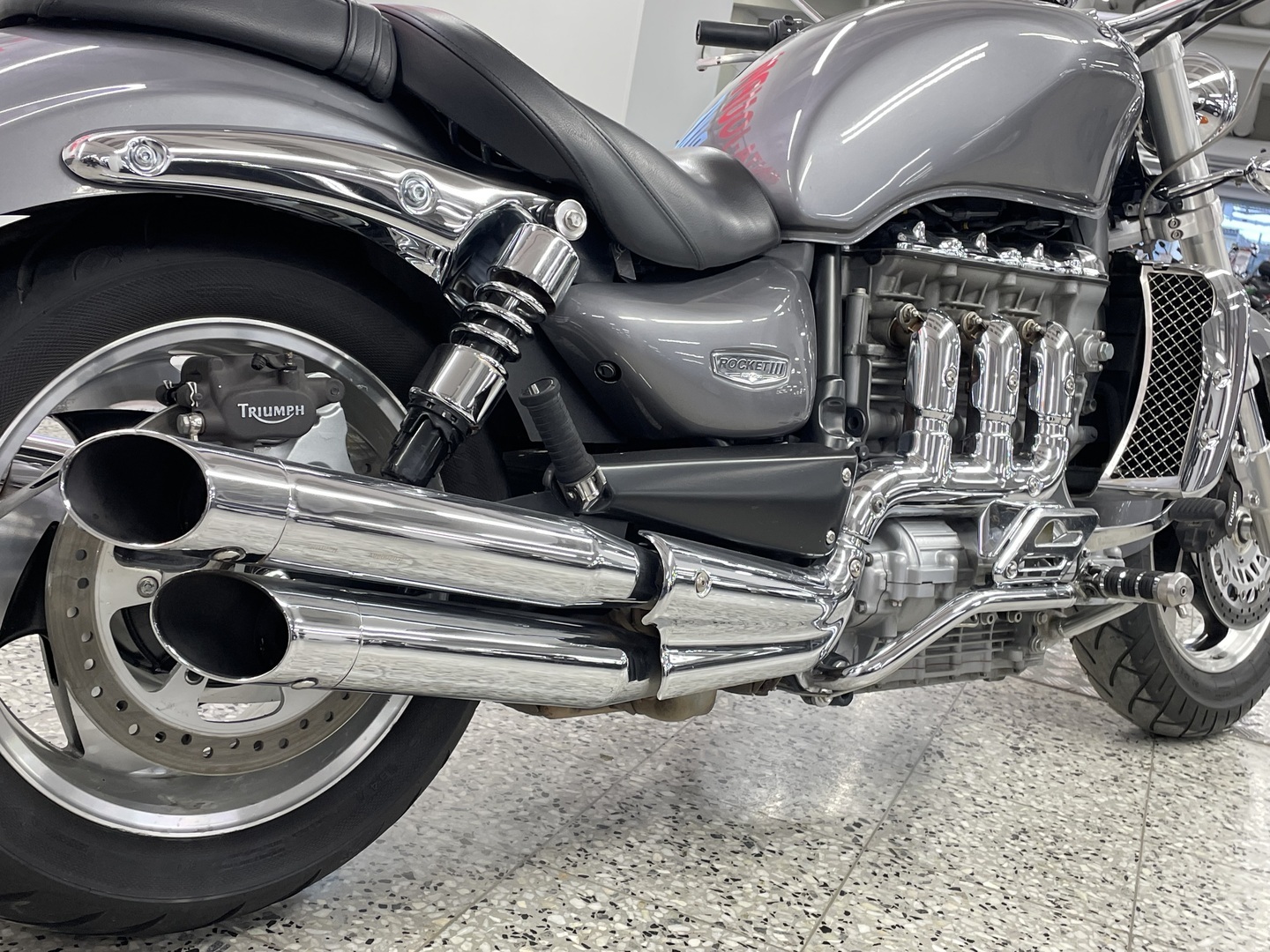 TRIUMPH ROCKET III 2006