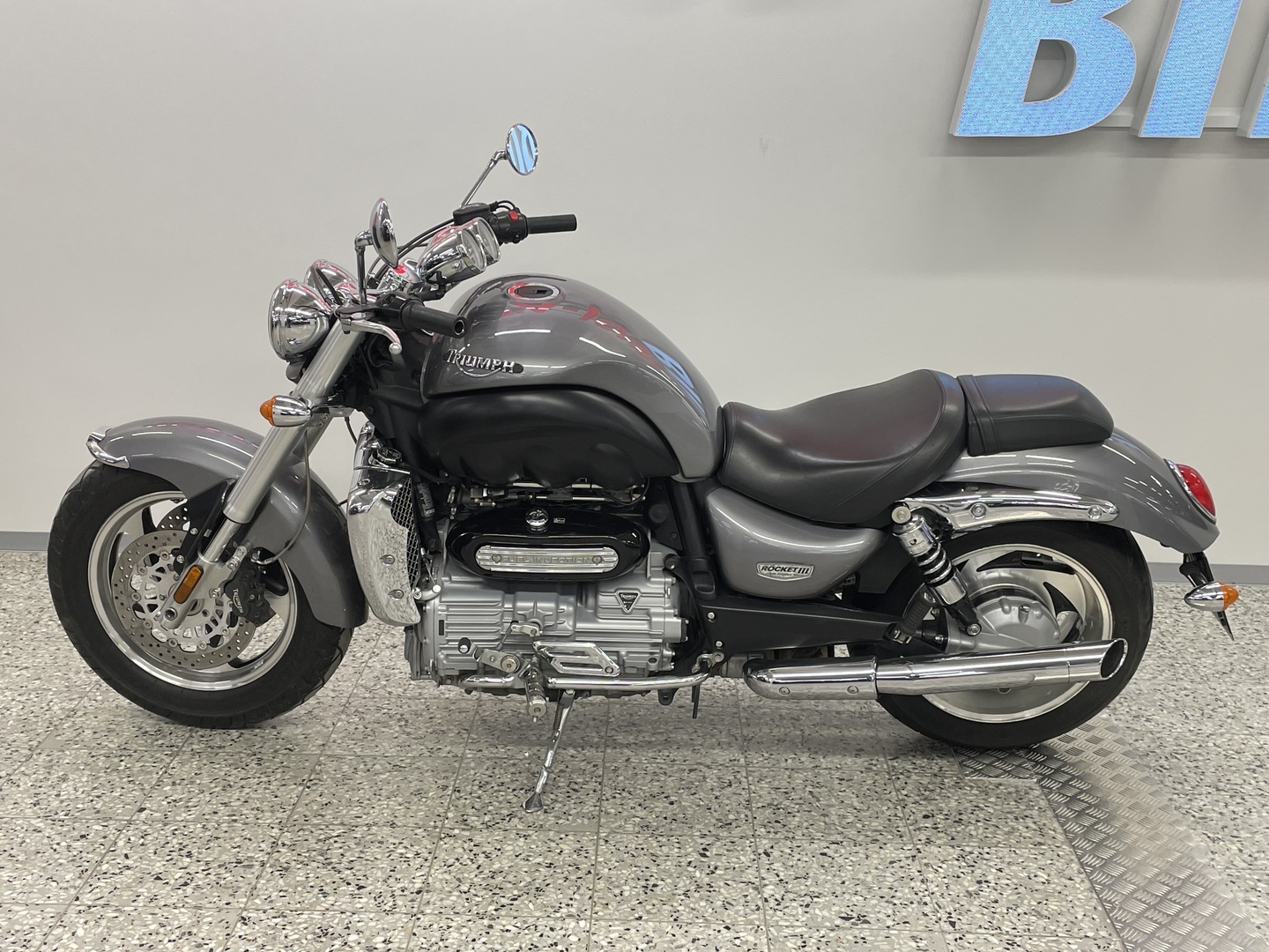 TRIUMPH ROCKET III 2006