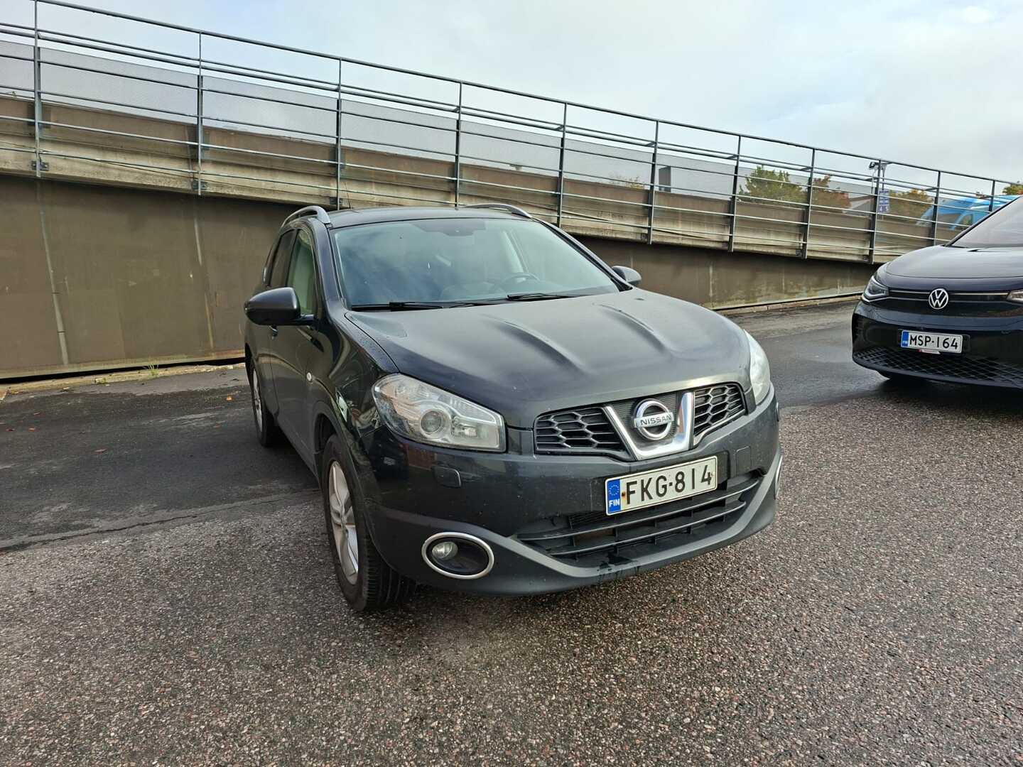 NISSAN Qashqai+2 2012