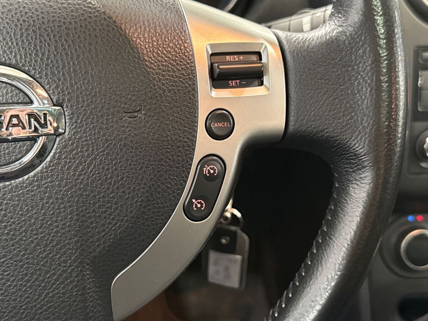 NISSAN Qashqai+2 24