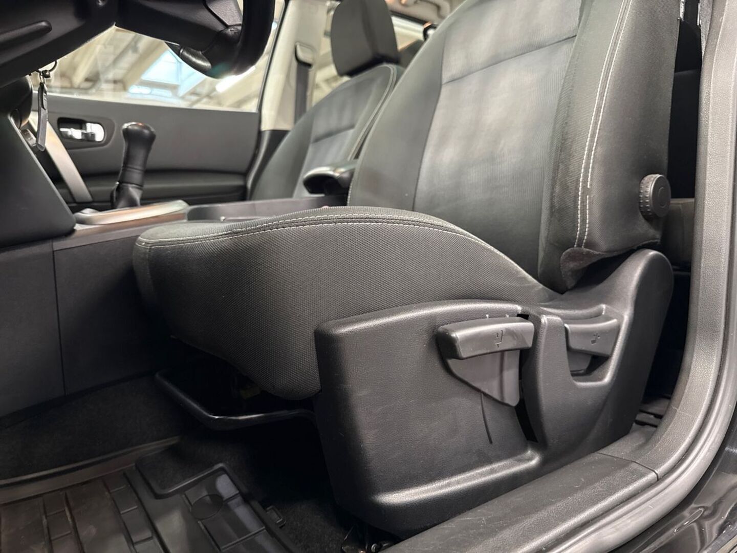 NISSAN Qashqai+2 31