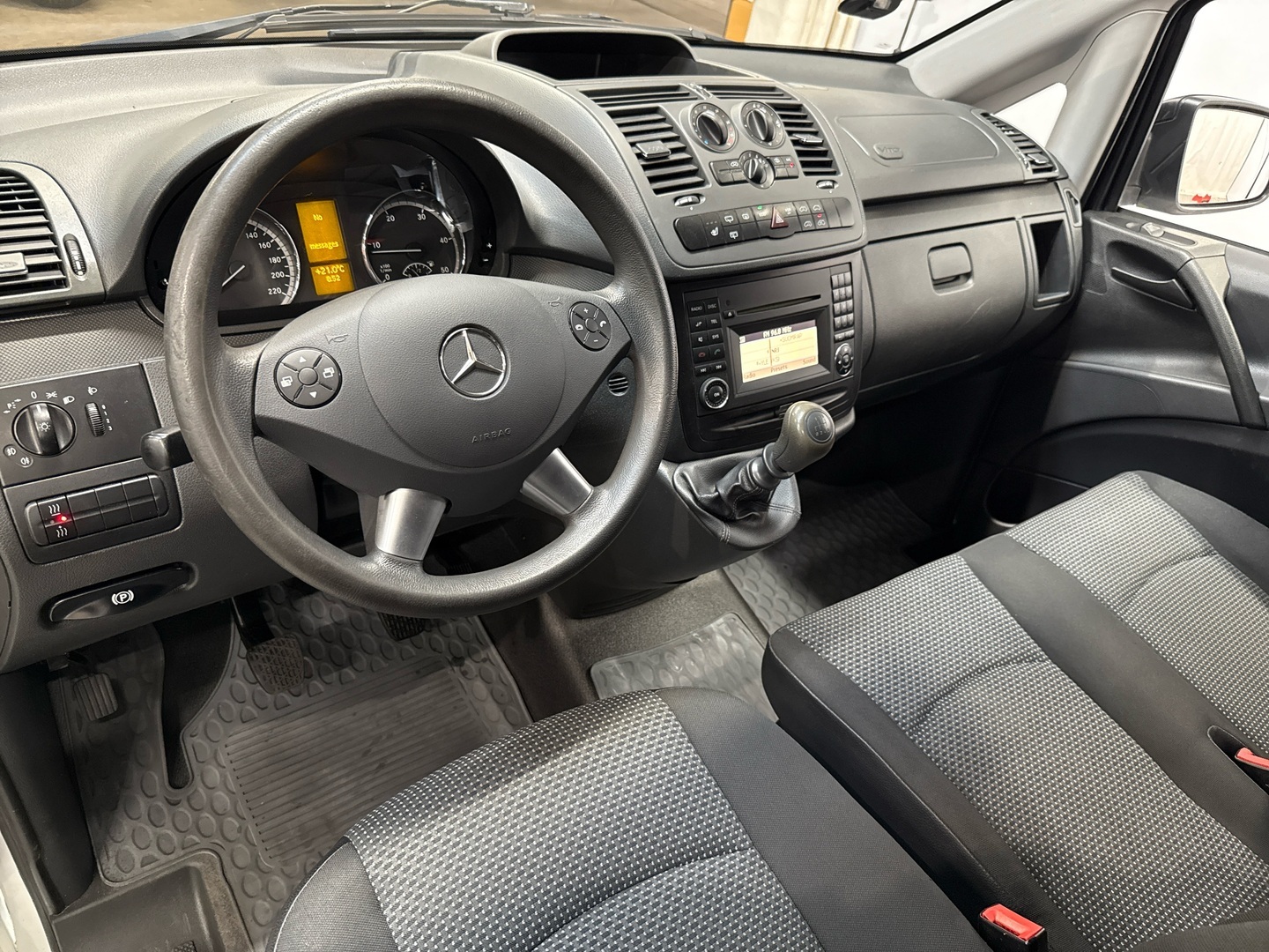 MERCEDES-BENZ Vito 2014
