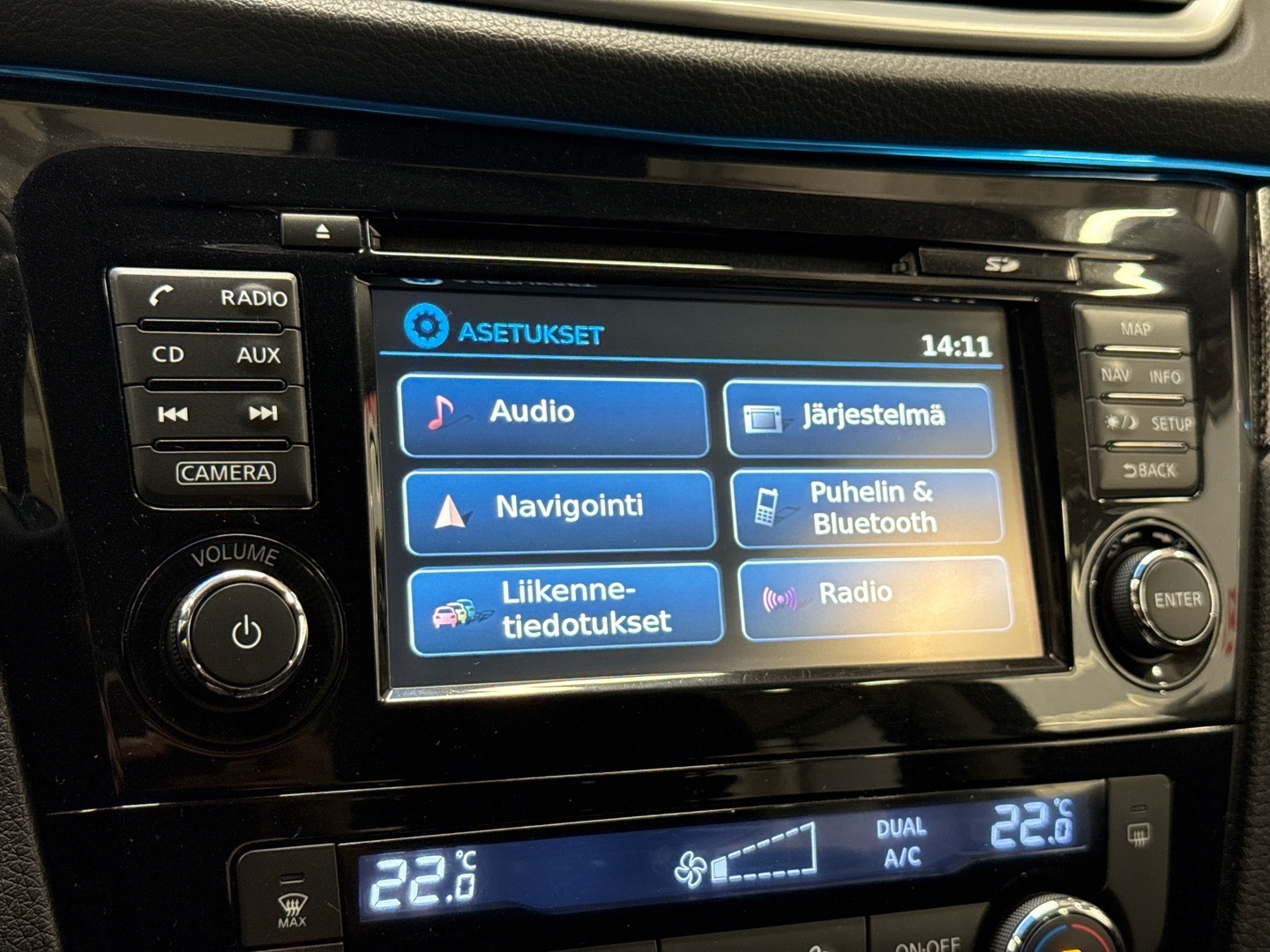 NISSAN X-Trail 2015