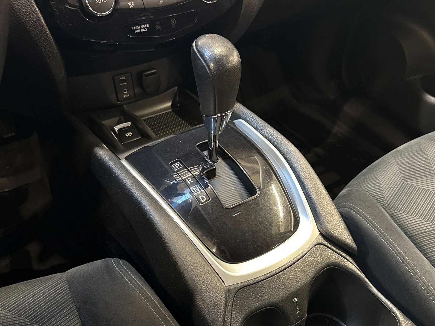 NISSAN X-Trail 2015