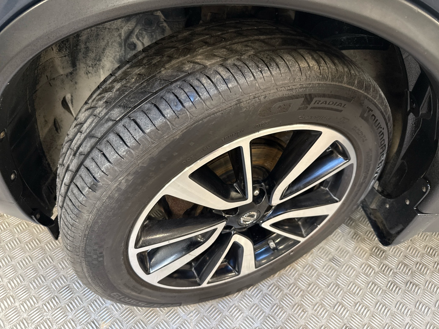 NISSAN X-Trail 2015