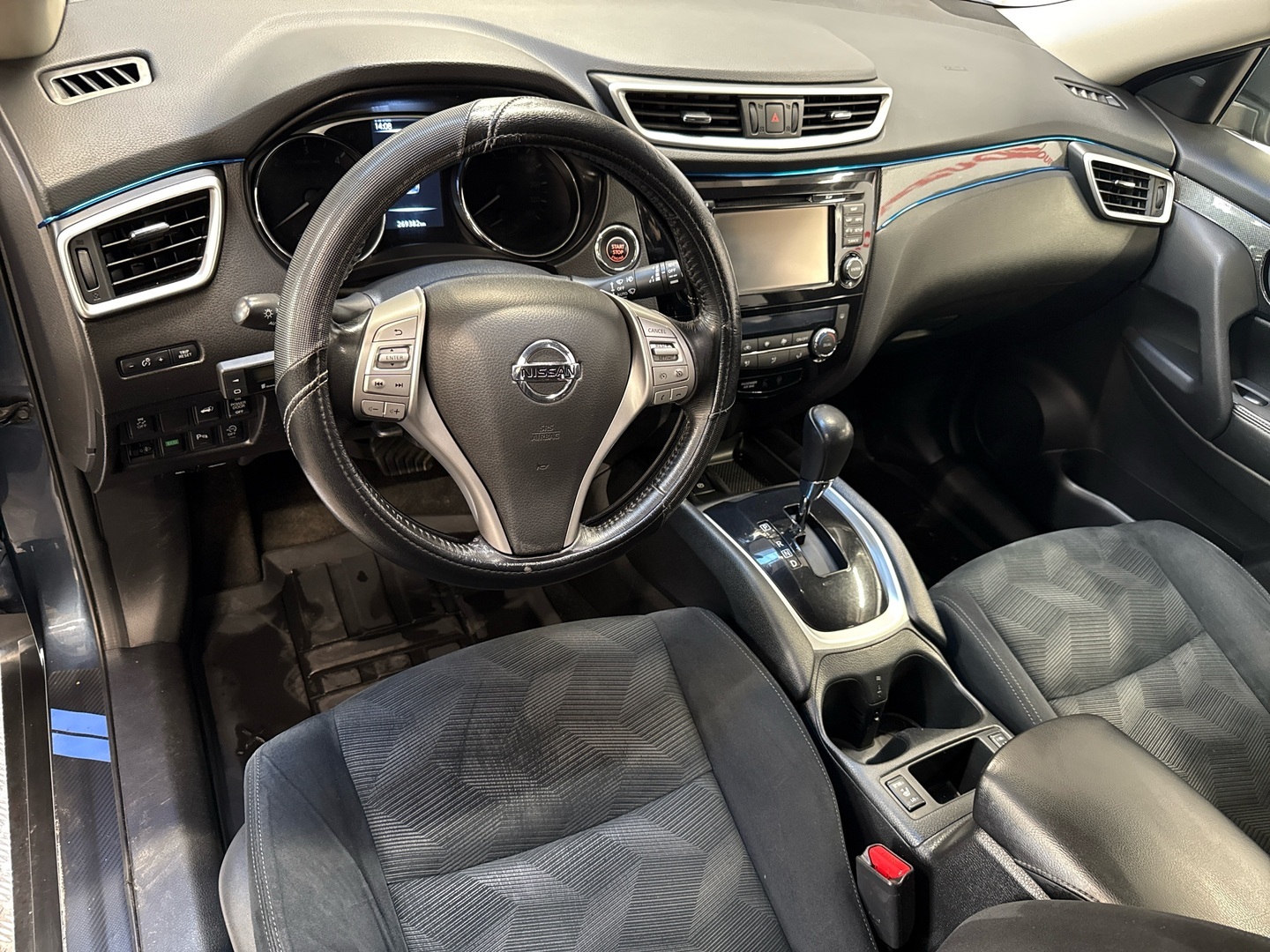 NISSAN X-Trail 2015