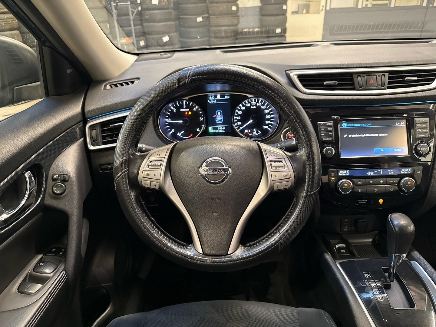 NISSAN X-Trail 2015