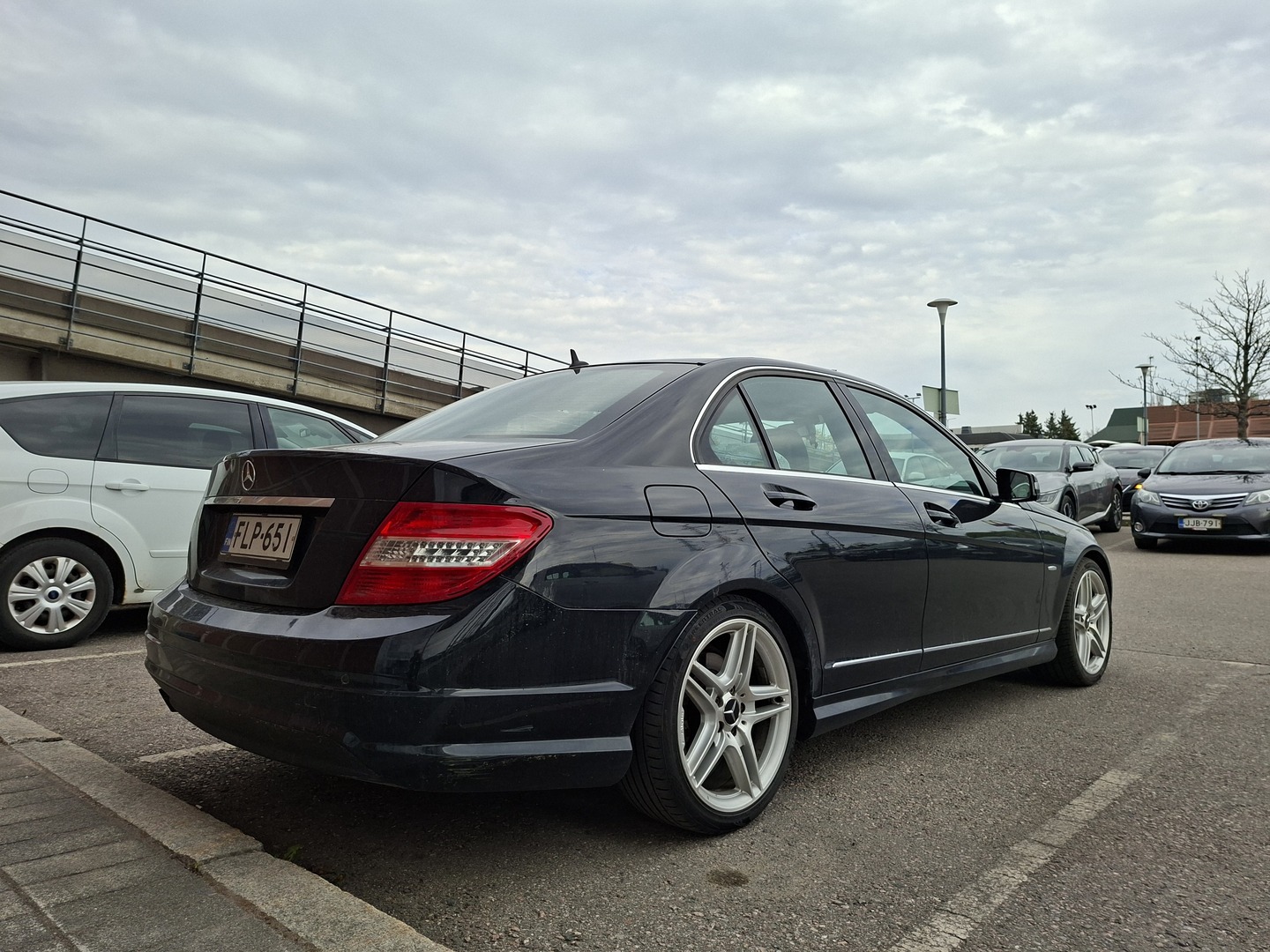 MERCEDES-BENZ C 2010