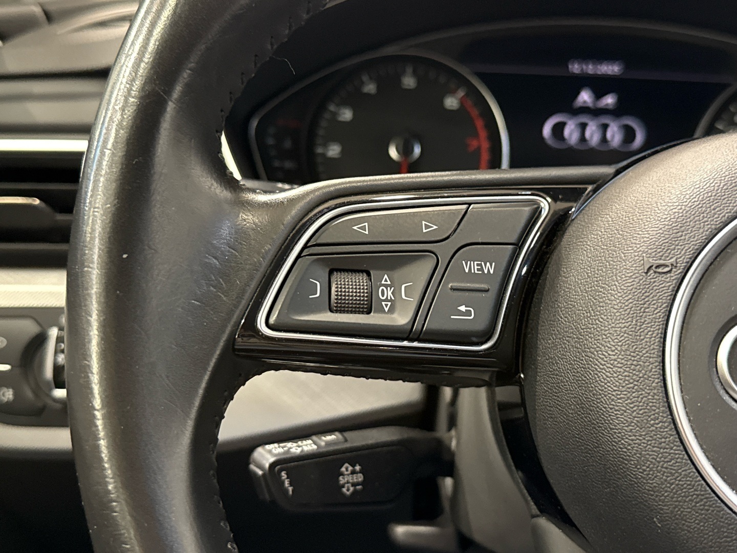 AUDI A4 2016