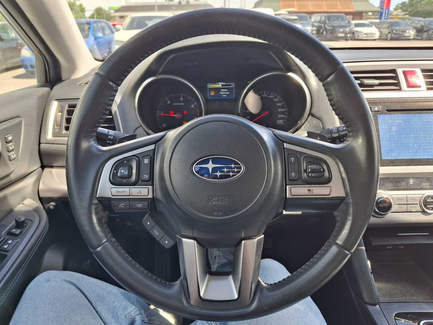 SUBARU Outback 2016