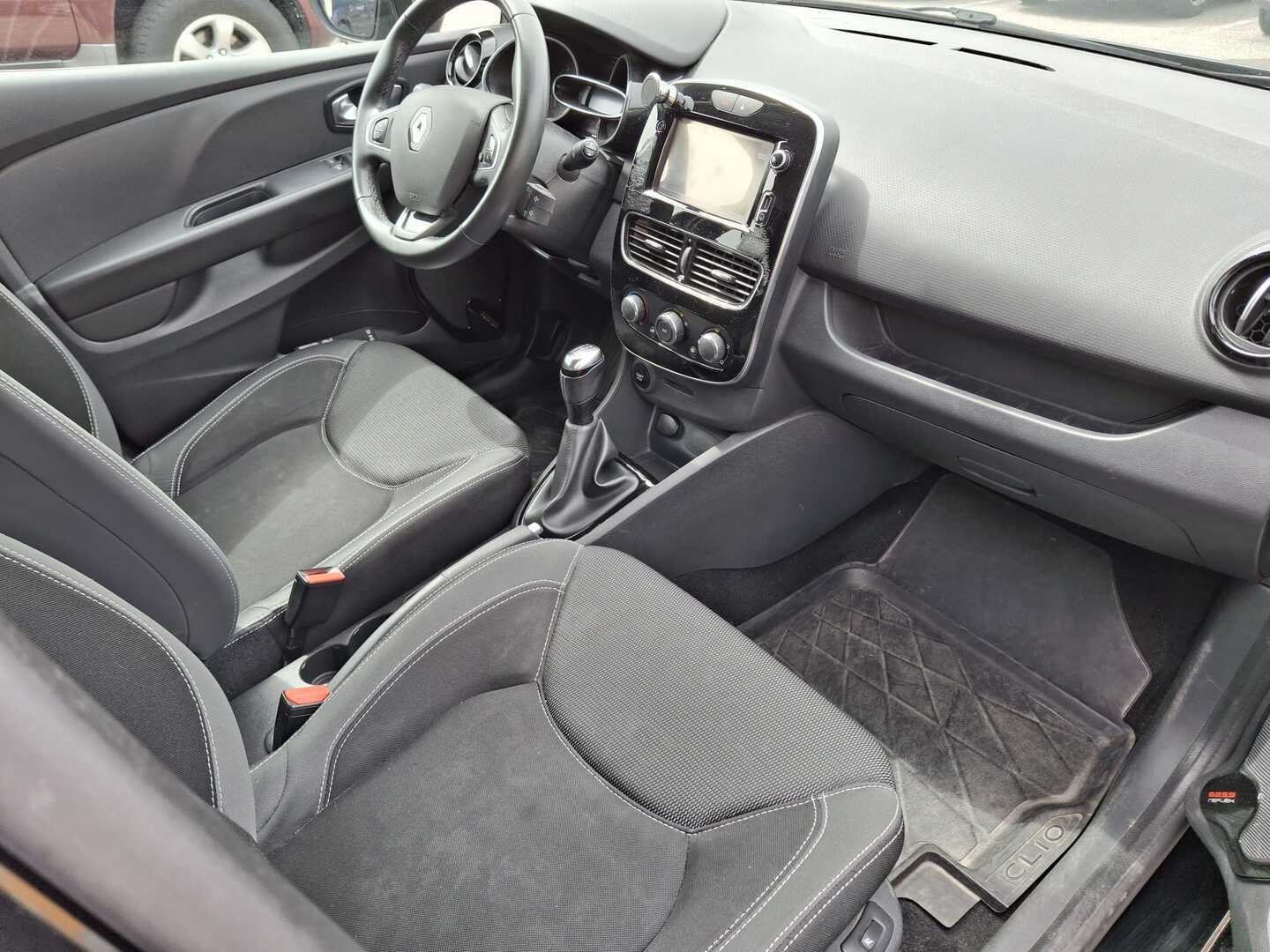 RENAULT Clio 2017