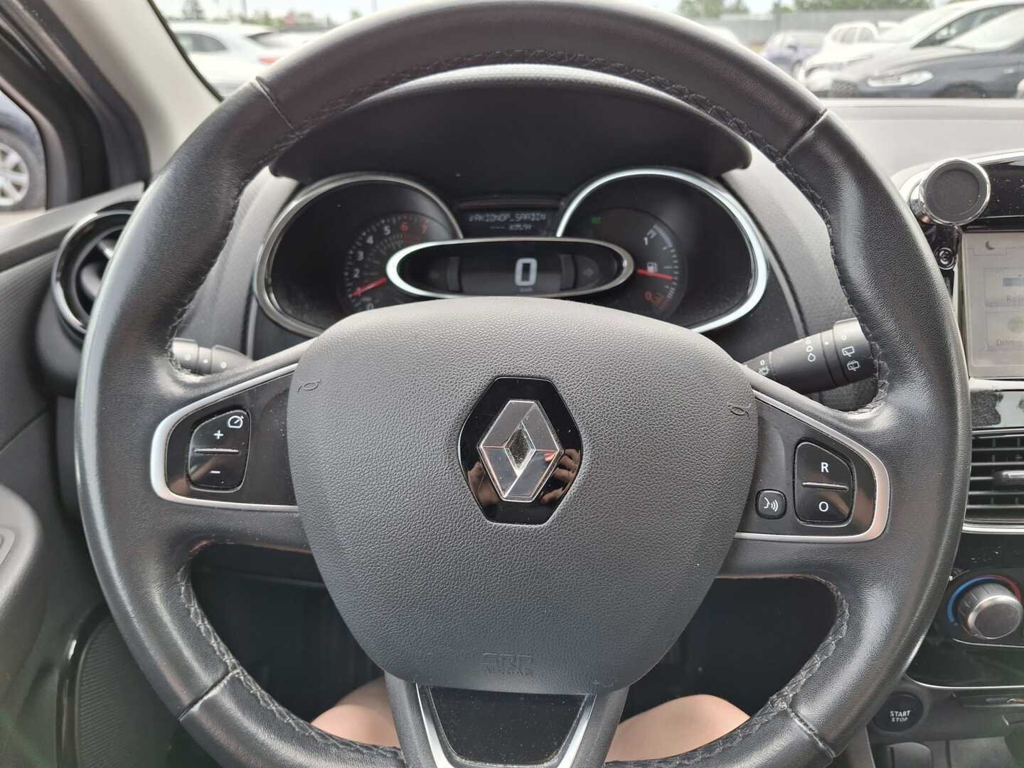 RENAULT Clio 2017