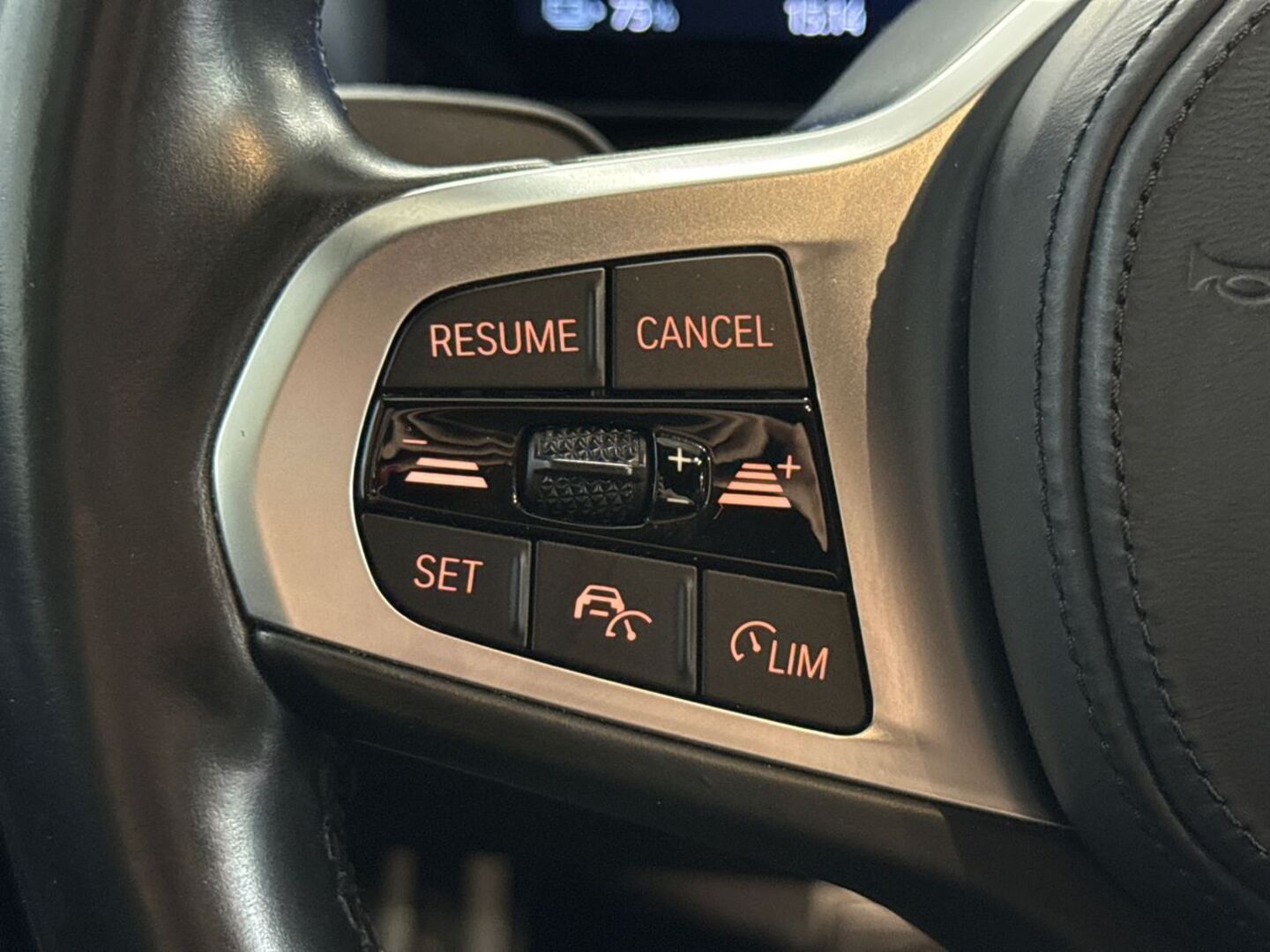 BMW i4 23