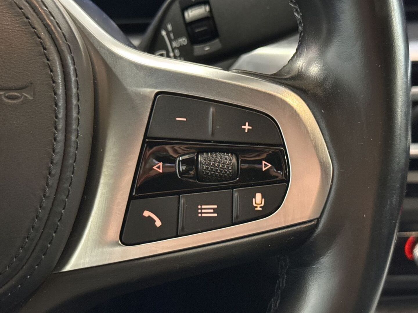 BMW i4 24