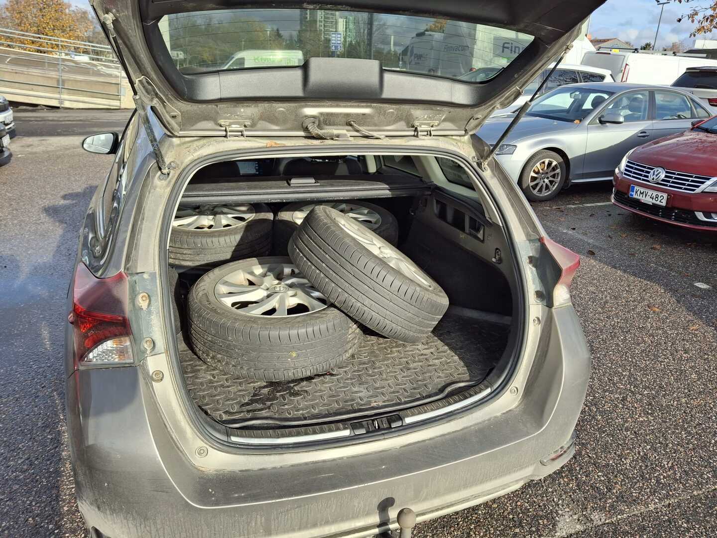 TOYOTA Auris 2018