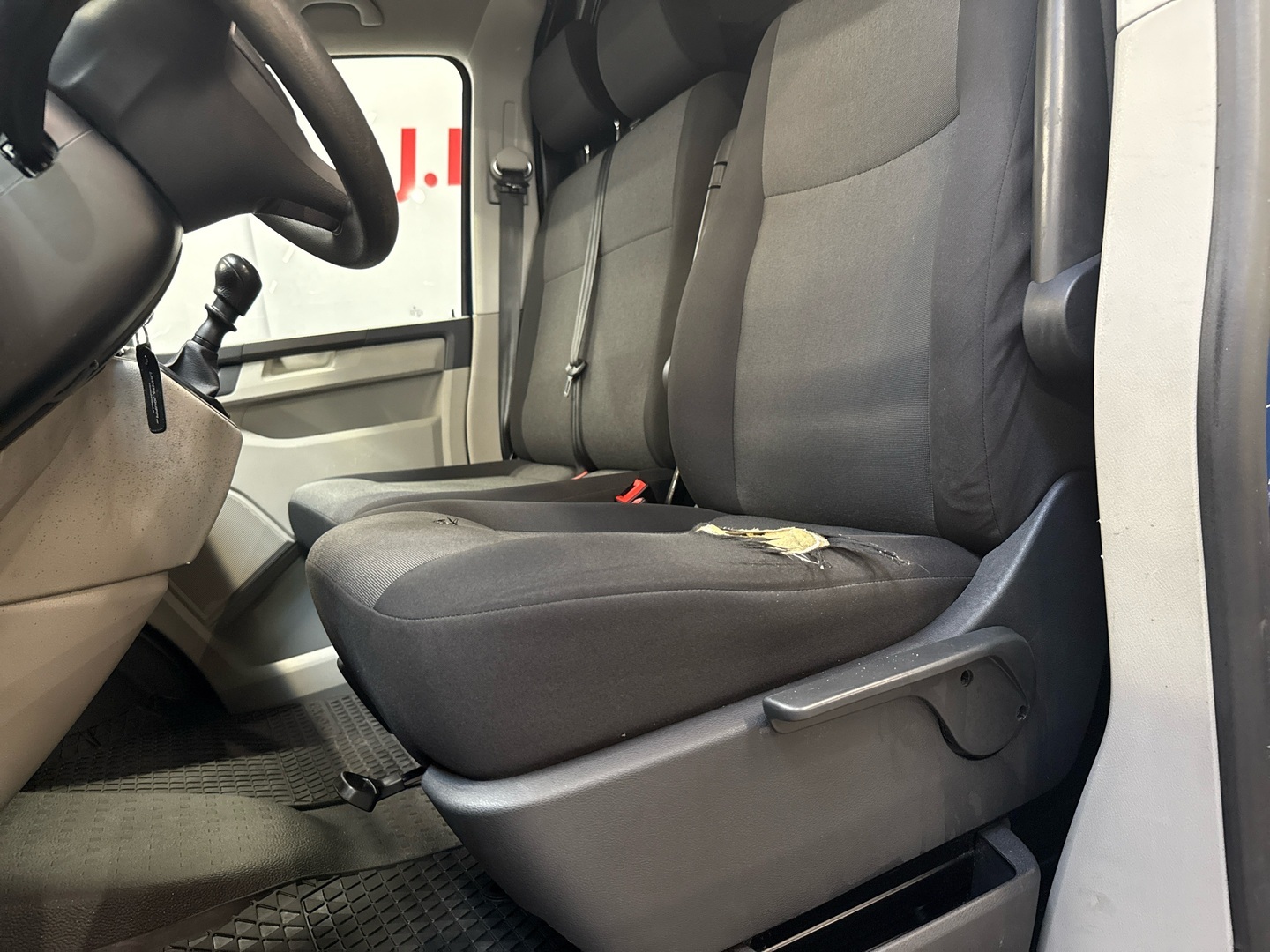 VOLKSWAGEN Transporter 2019