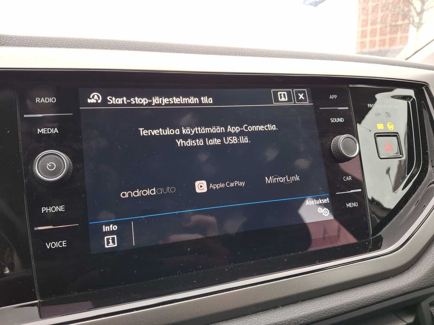 VOLKSWAGEN Polo 2019