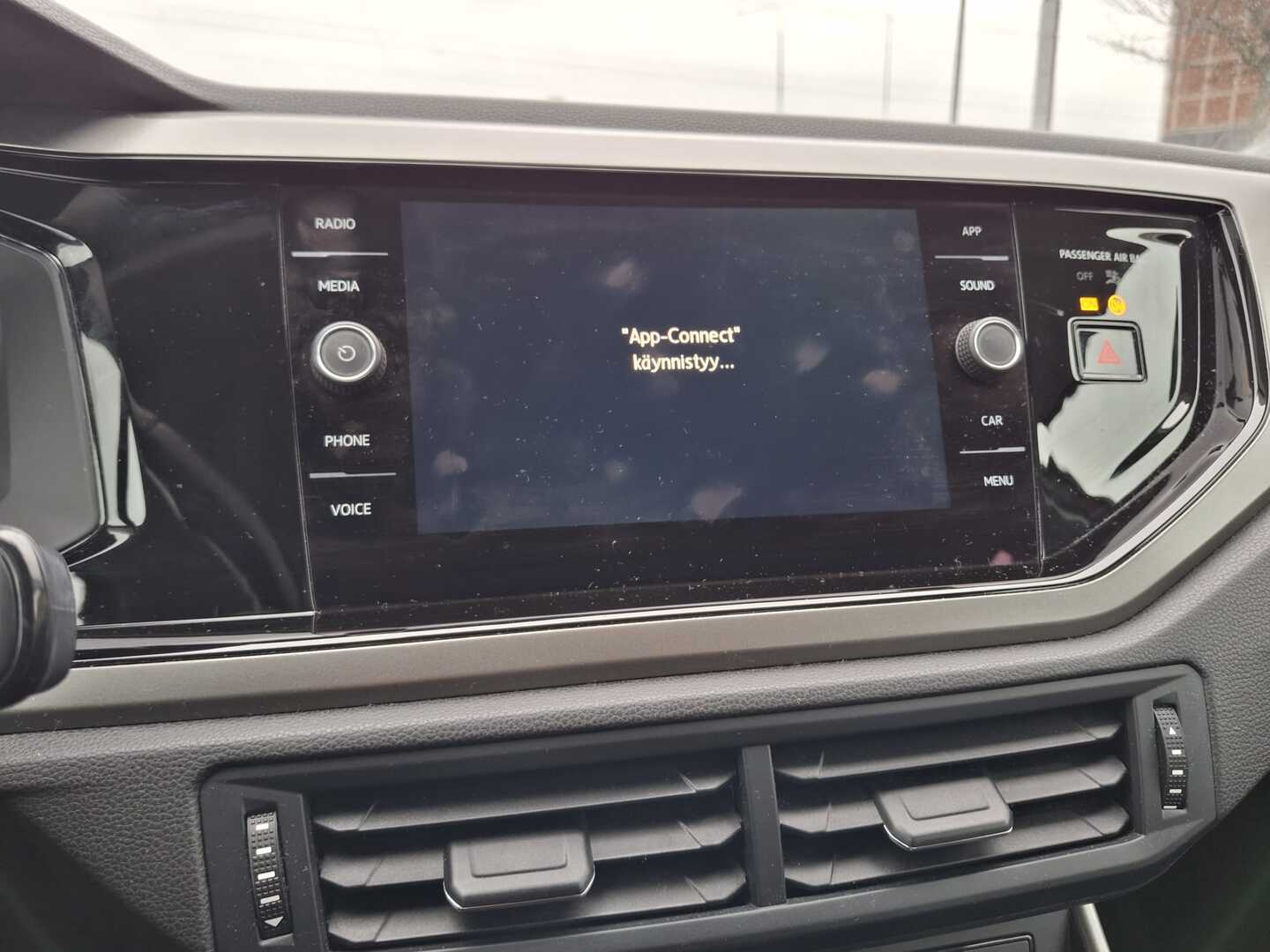 VOLKSWAGEN Polo 2019