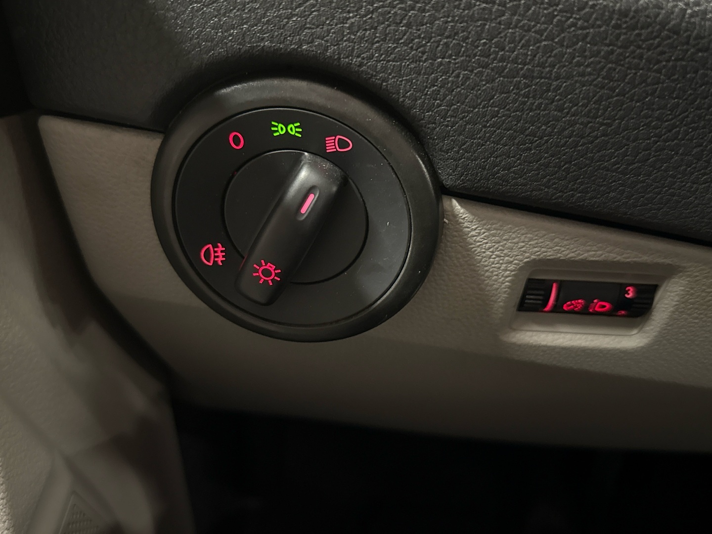 VOLKSWAGEN Transporter 2019