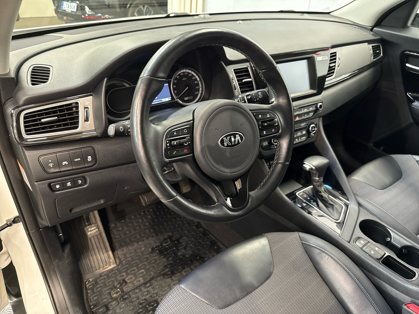 KIA Niro plug-in 2019