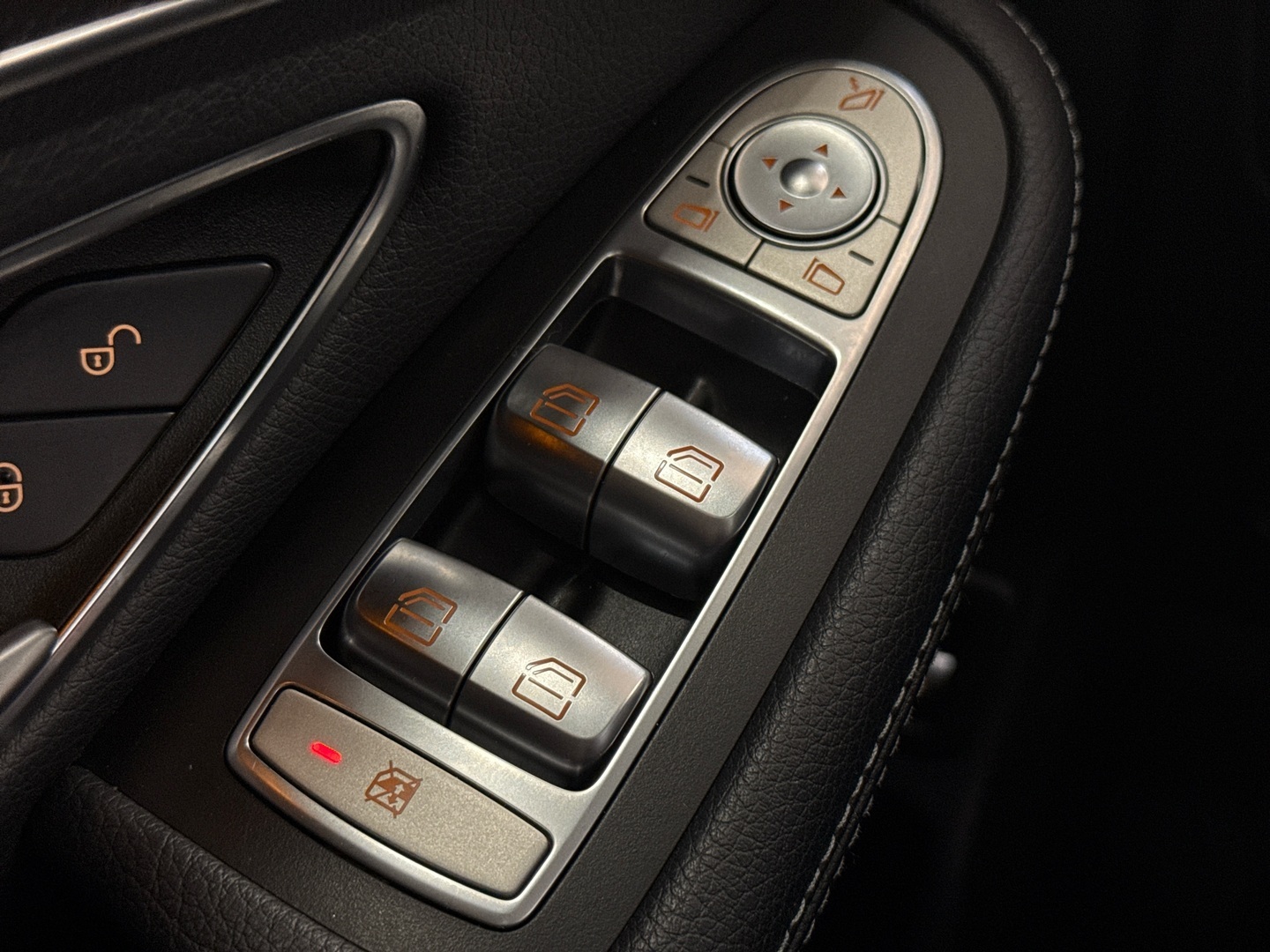 MERCEDES-BENZ GLC 2016