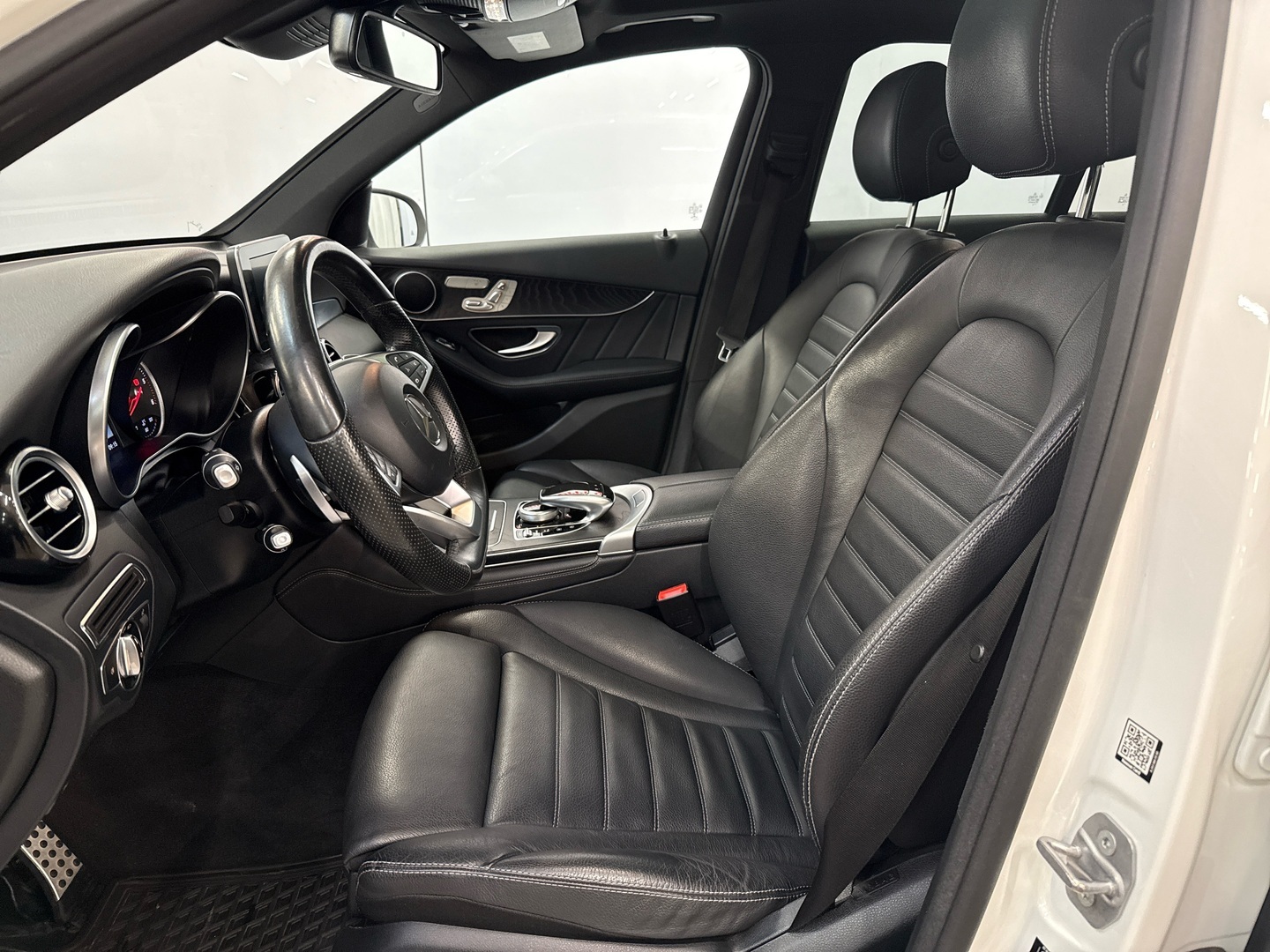 MERCEDES-BENZ GLC 2016