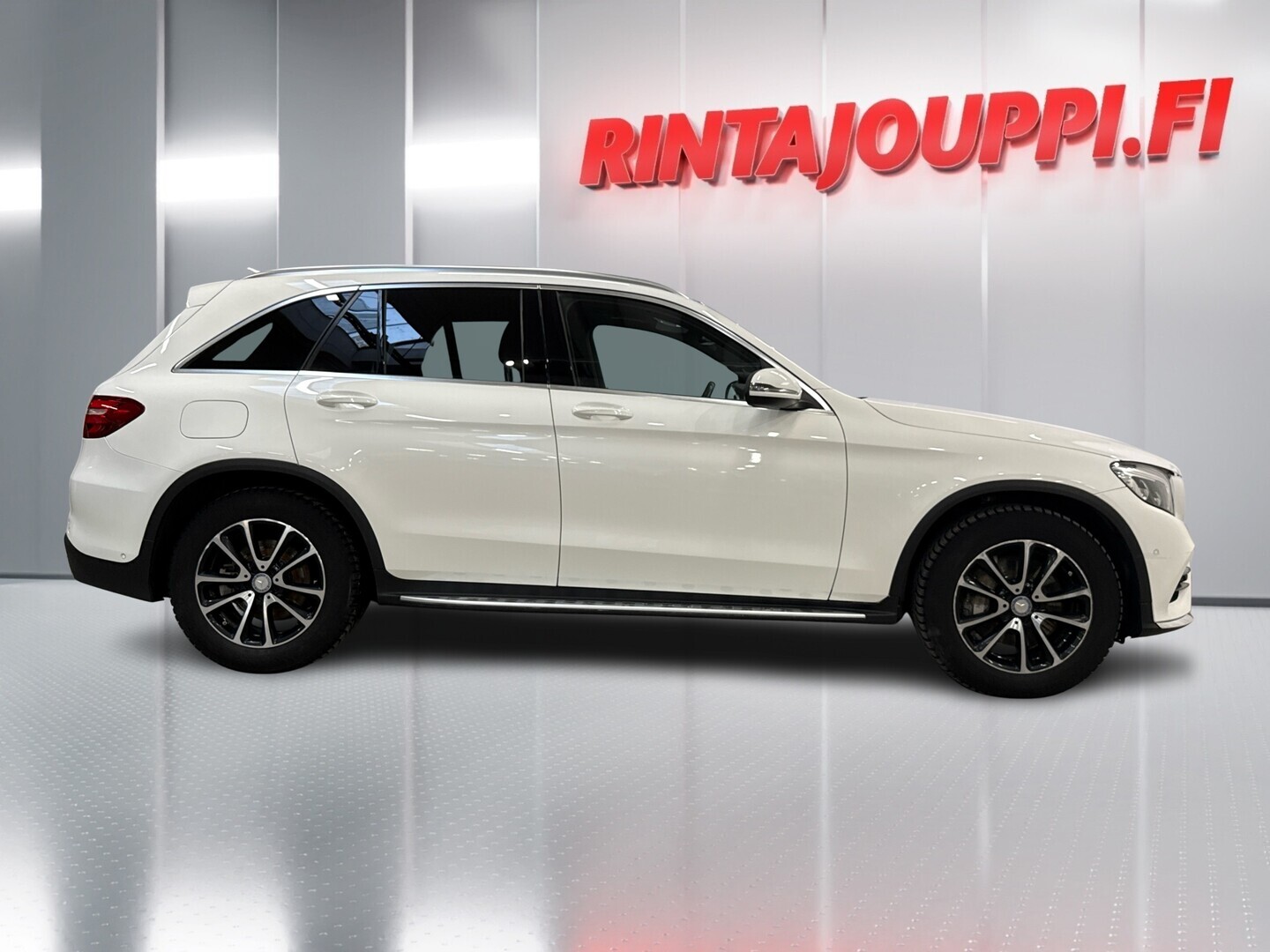 MERCEDES-BENZ GLC 2016