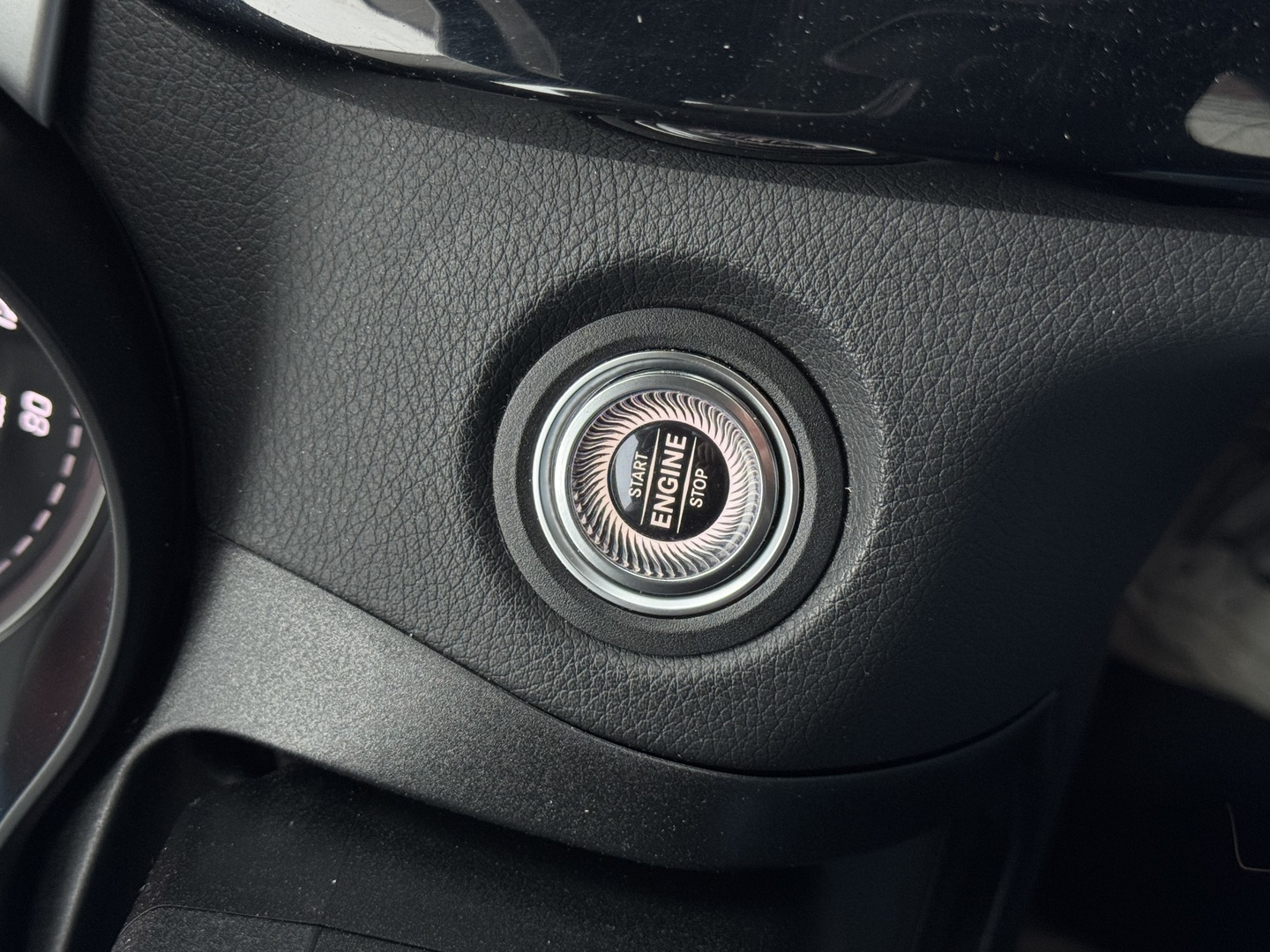 MERCEDES-BENZ C 2019