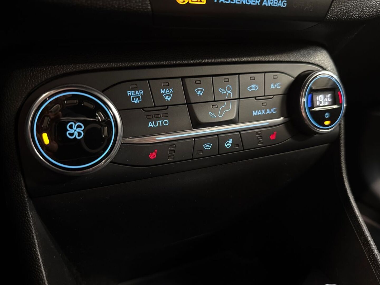FORD Fiesta 23