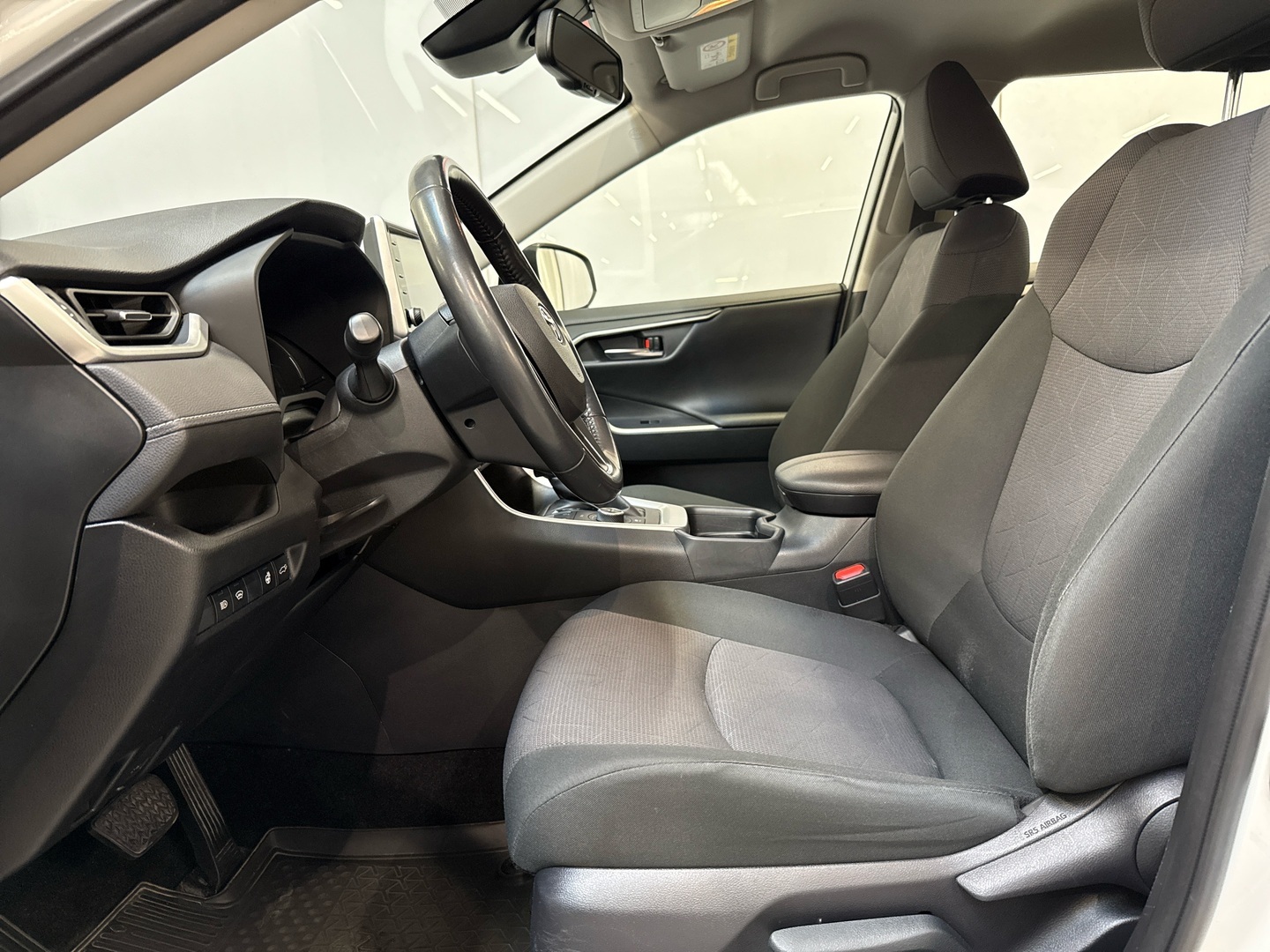 TOYOTA RAV4 2019