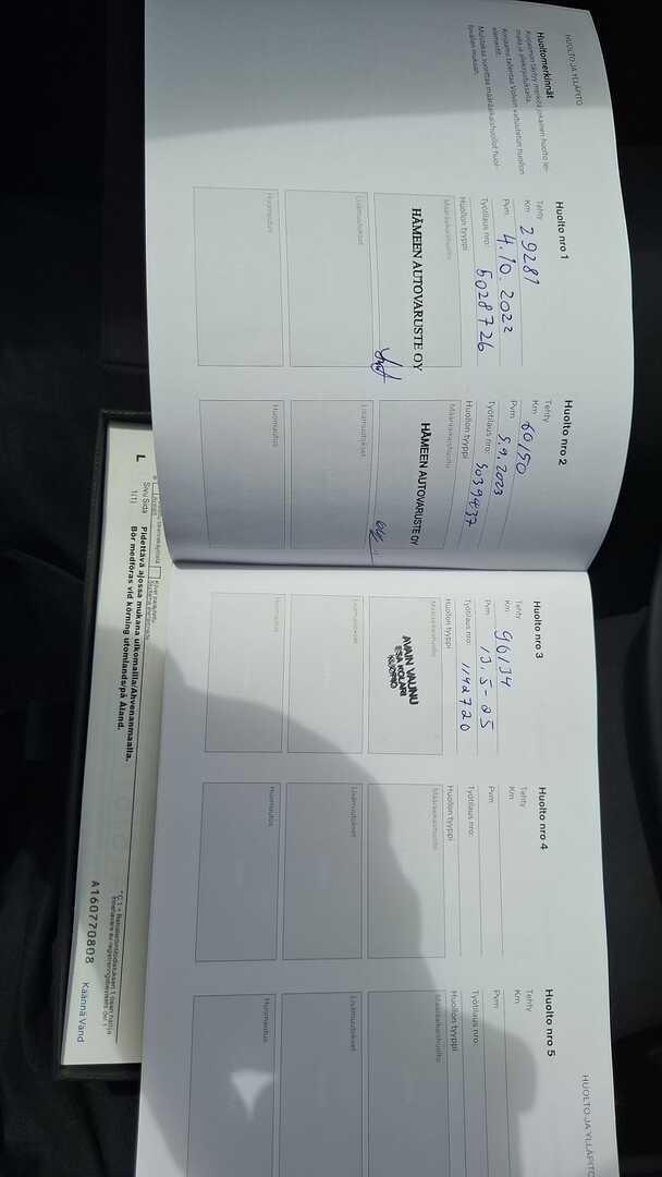 VOLVO XC40 2022