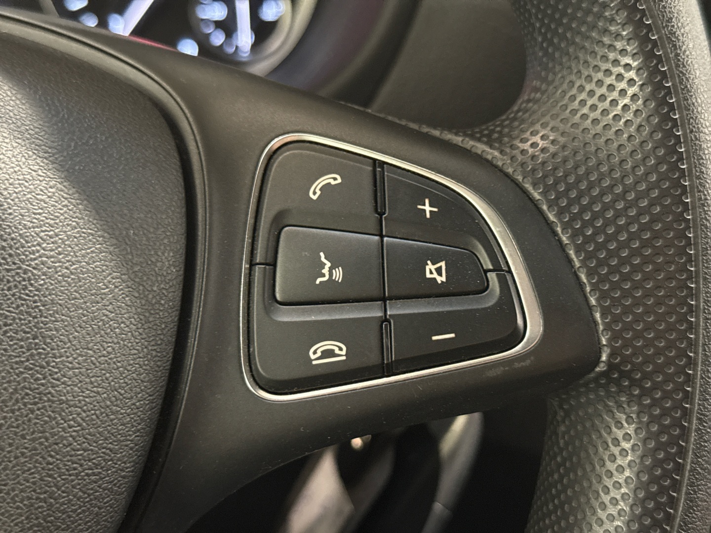 MERCEDES-BENZ Vito 2022