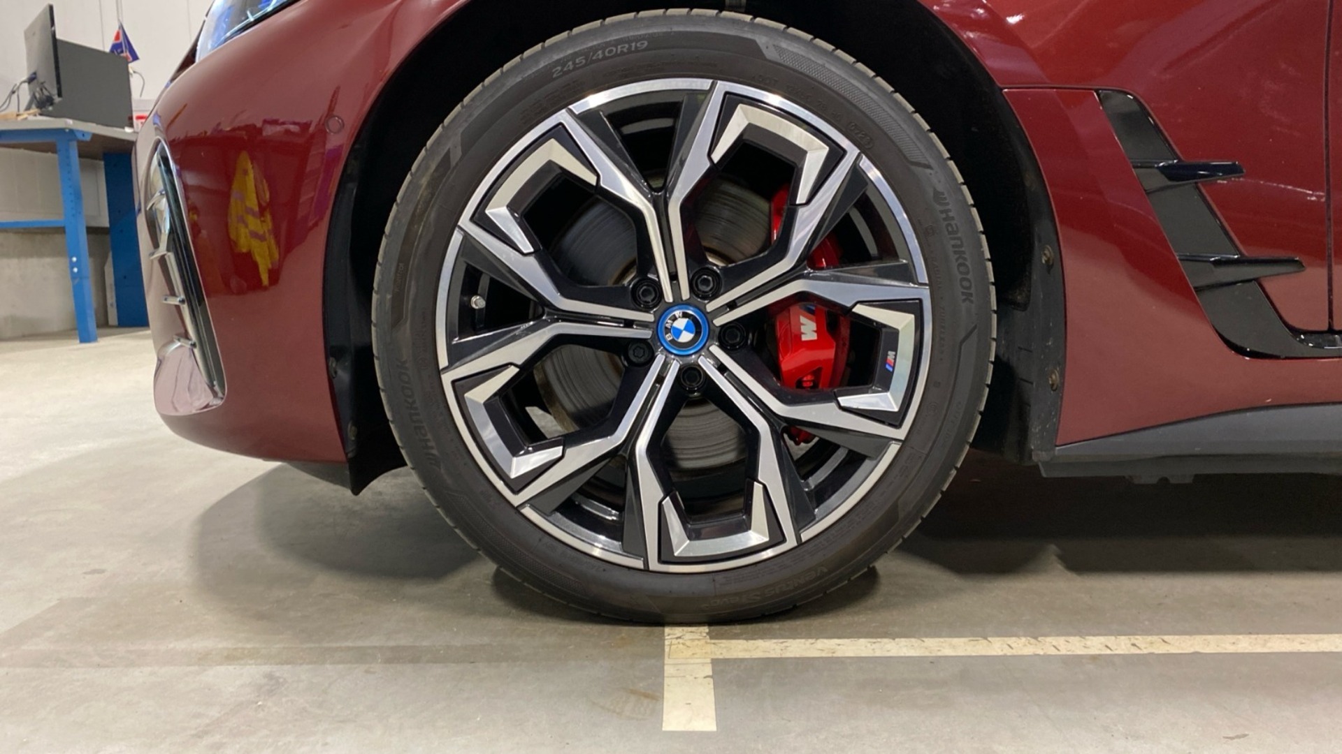 BMW i4 2023