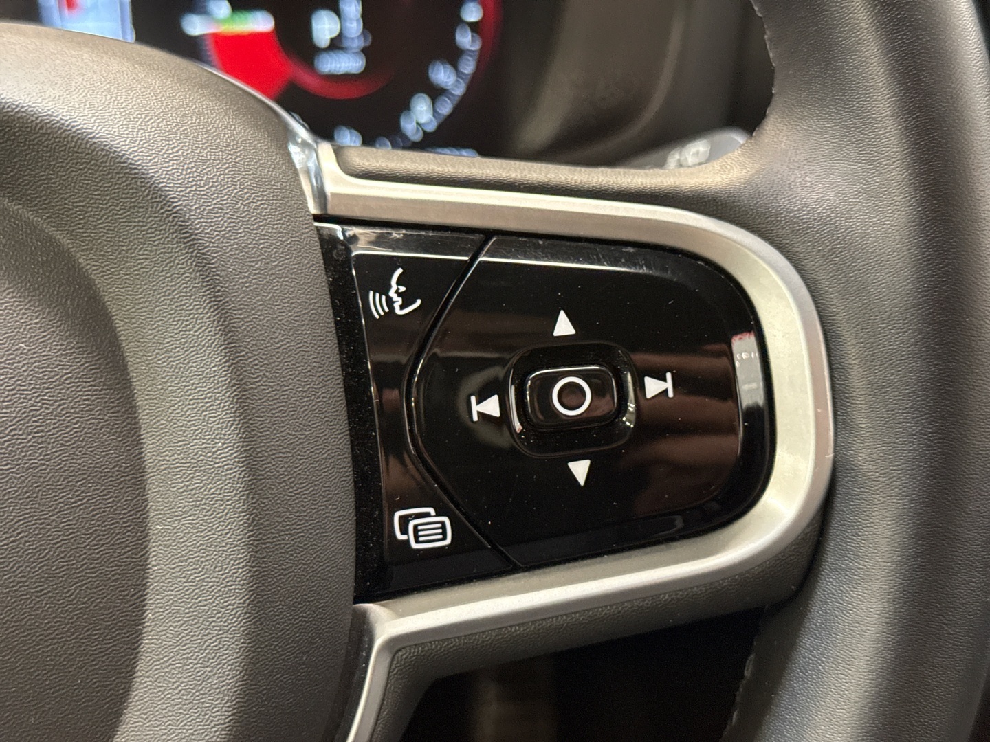 VOLVO V60 2022