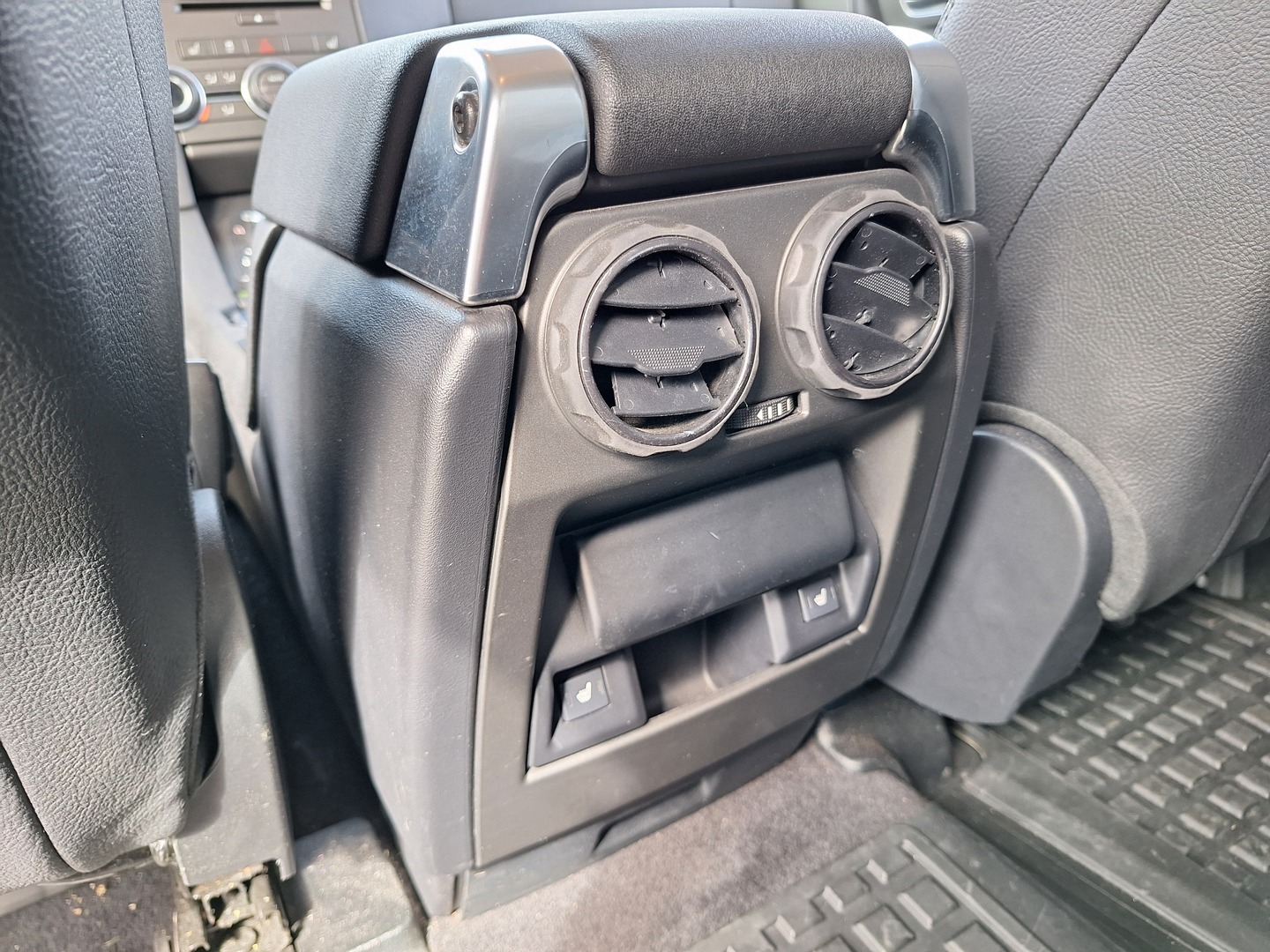 LAND ROVER Discovery 2011