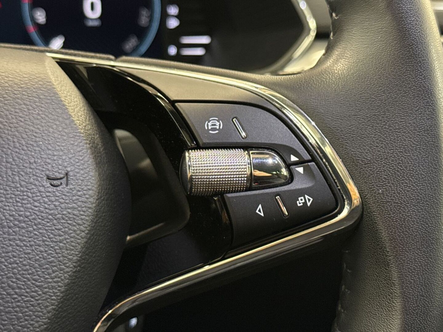 SKODA Superb 2023