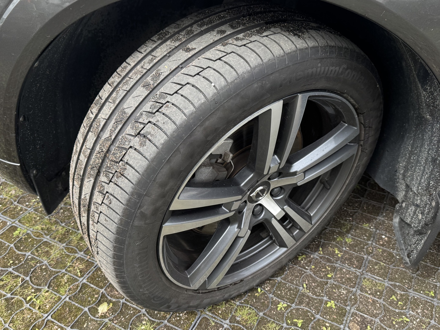 VOLVO XC60 2020