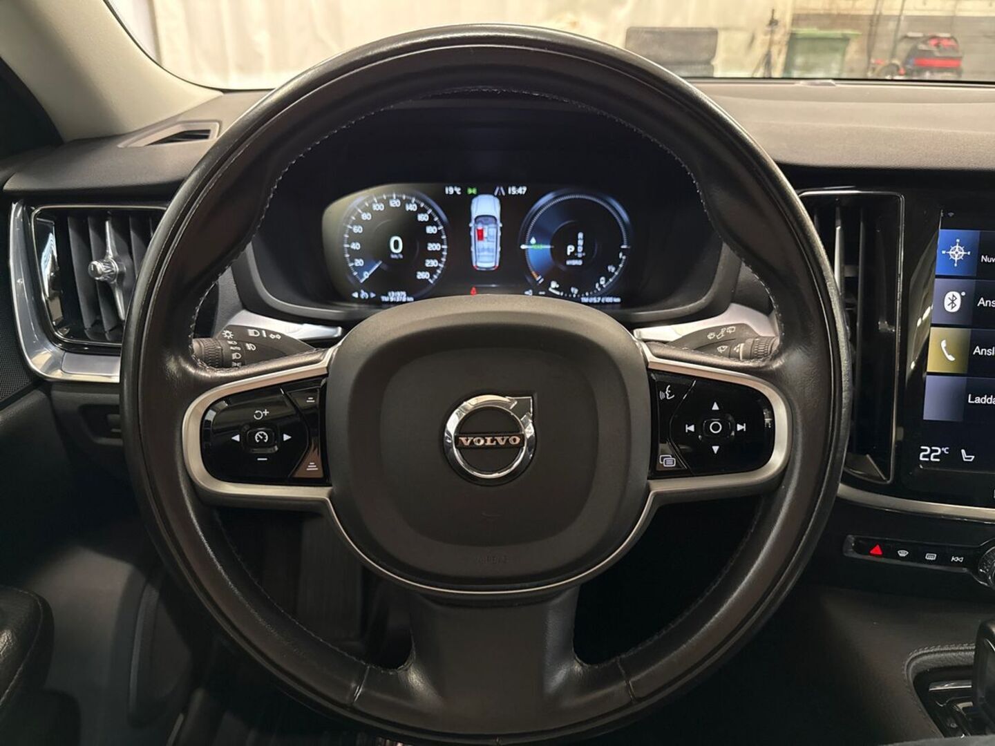 VOLVO V60 15