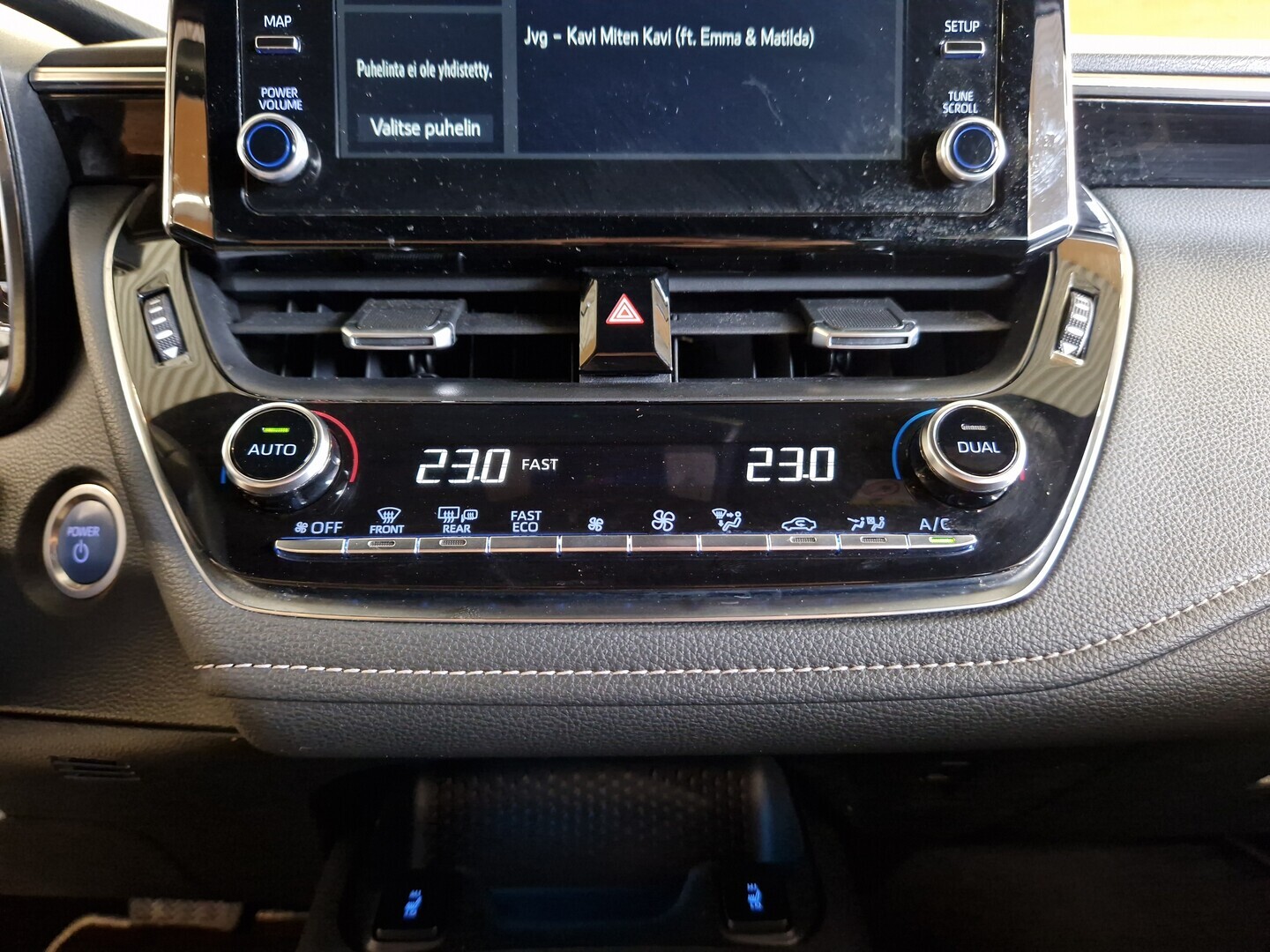 TOYOTA Corolla 2022