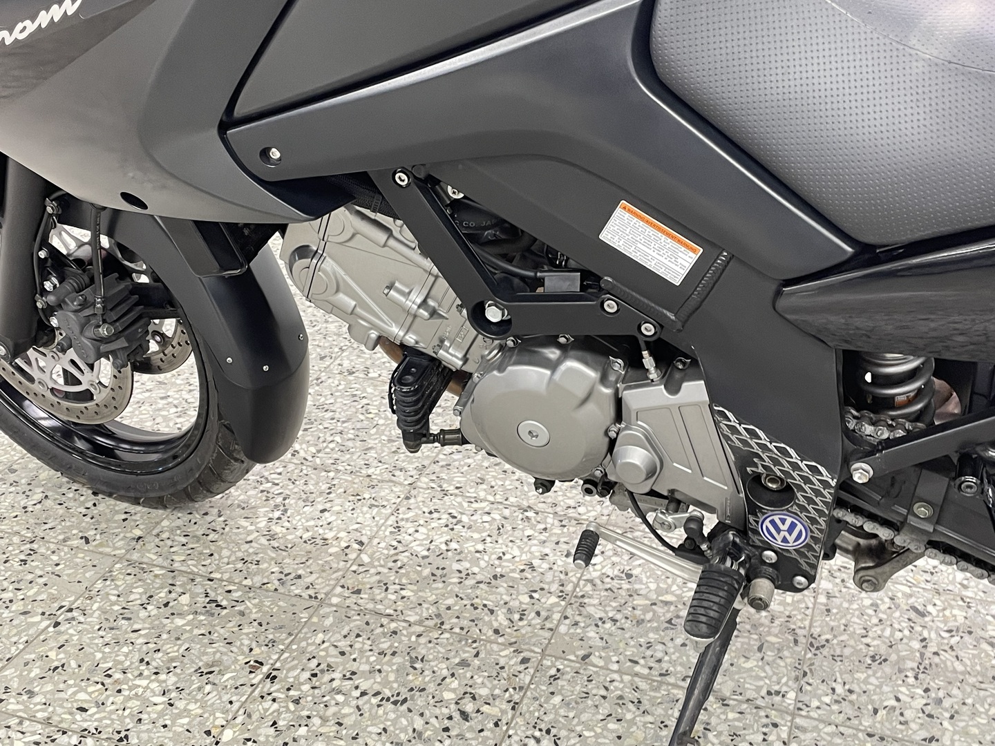 SUZUKI DL 2006