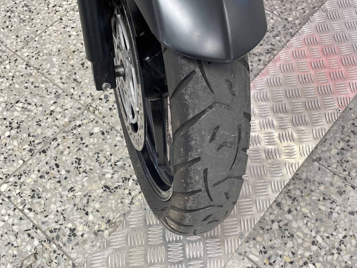SUZUKI DL 2006