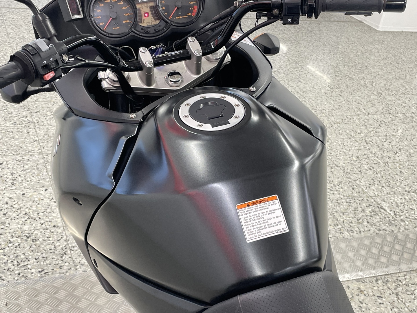 SUZUKI DL 2006