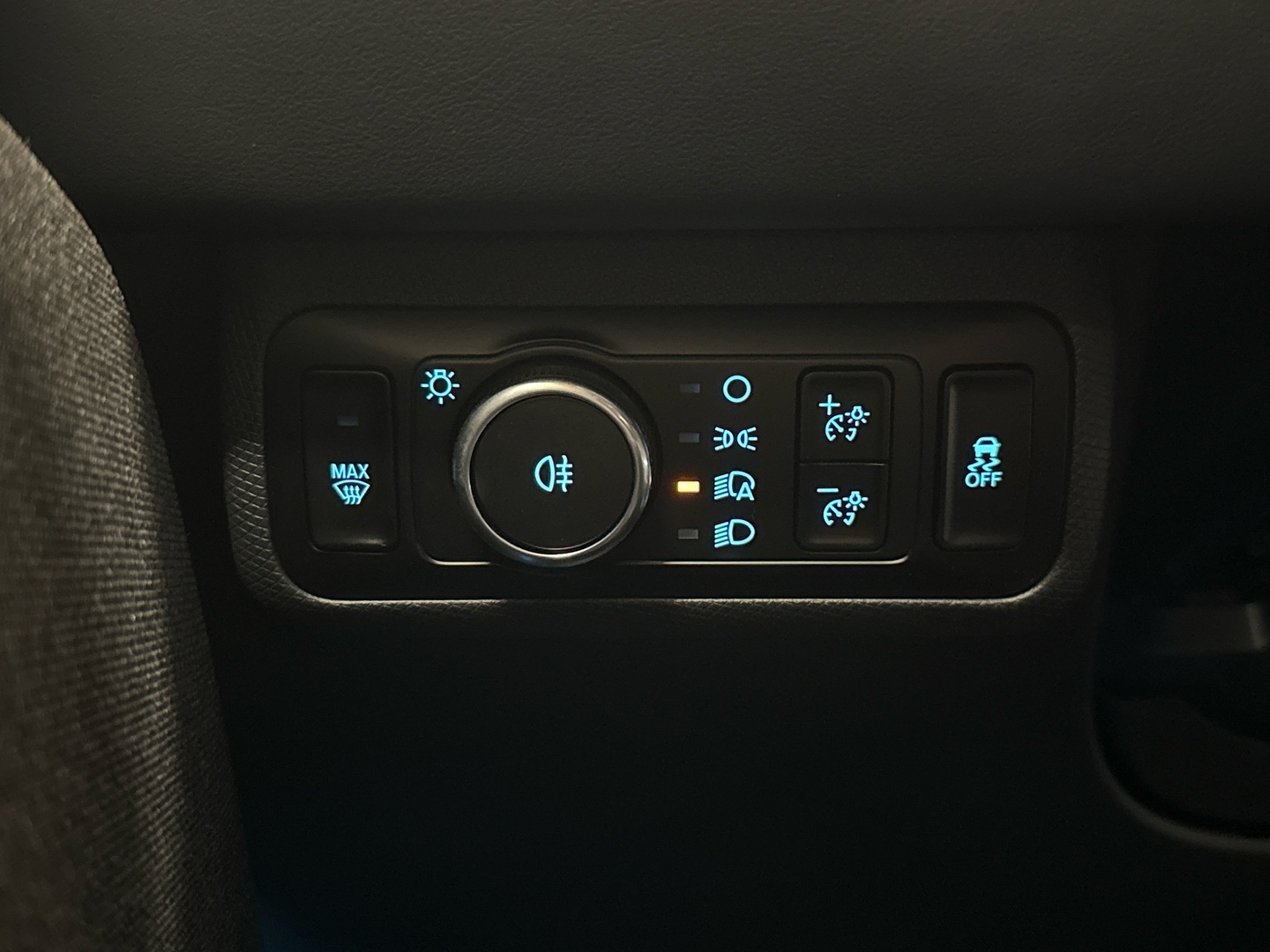 FORD Mustang Mach-E 2025